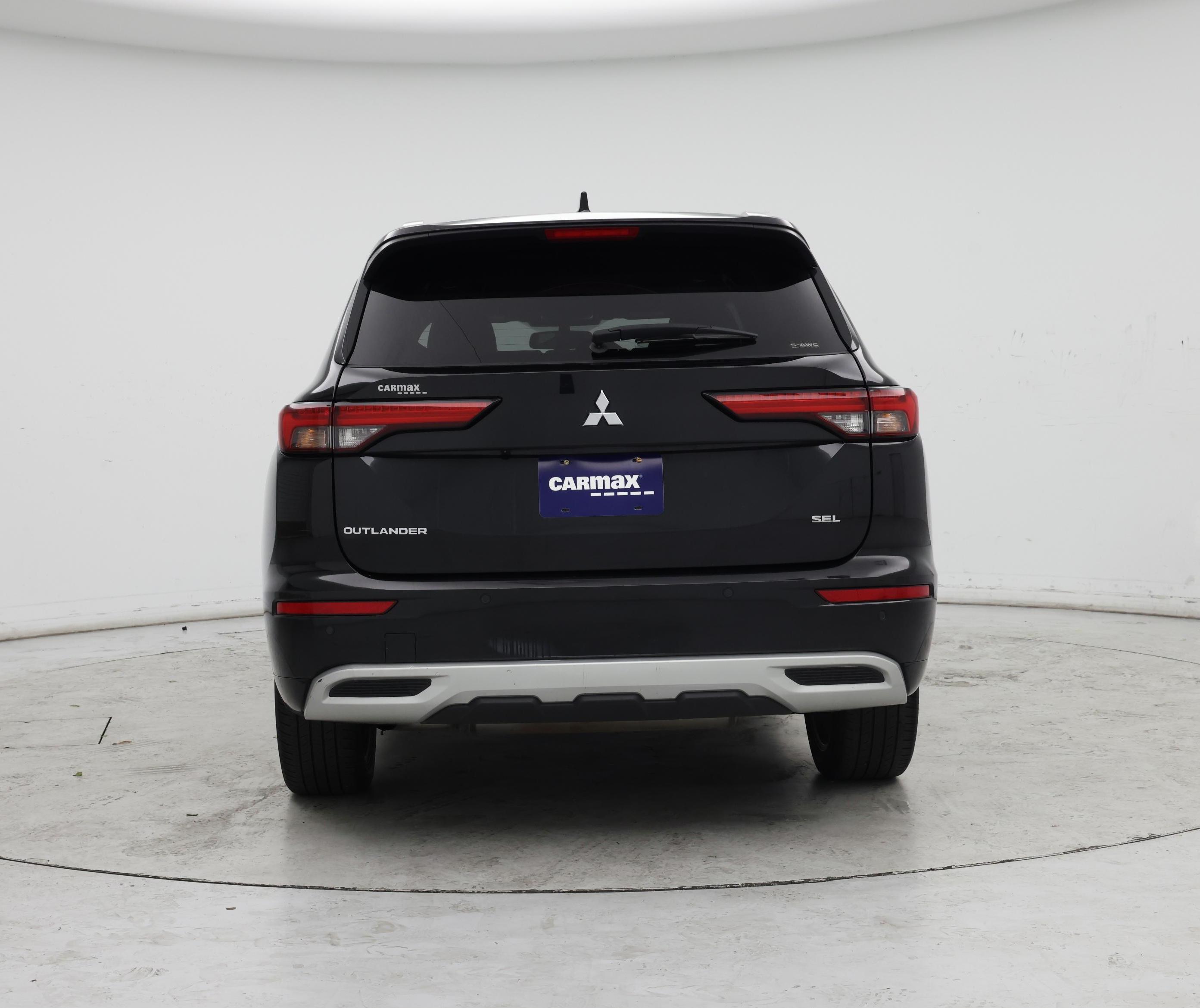 Thumbnail: 2022 Mitsubishi Outlander - 6