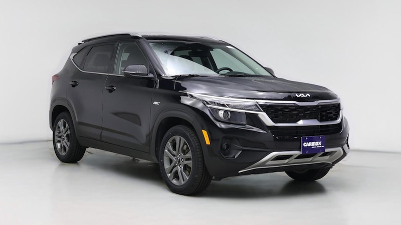 2022 Kia Seltos S Hero Image