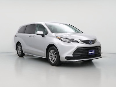 2022 Toyota Sienna LE -
                Raleigh, NC