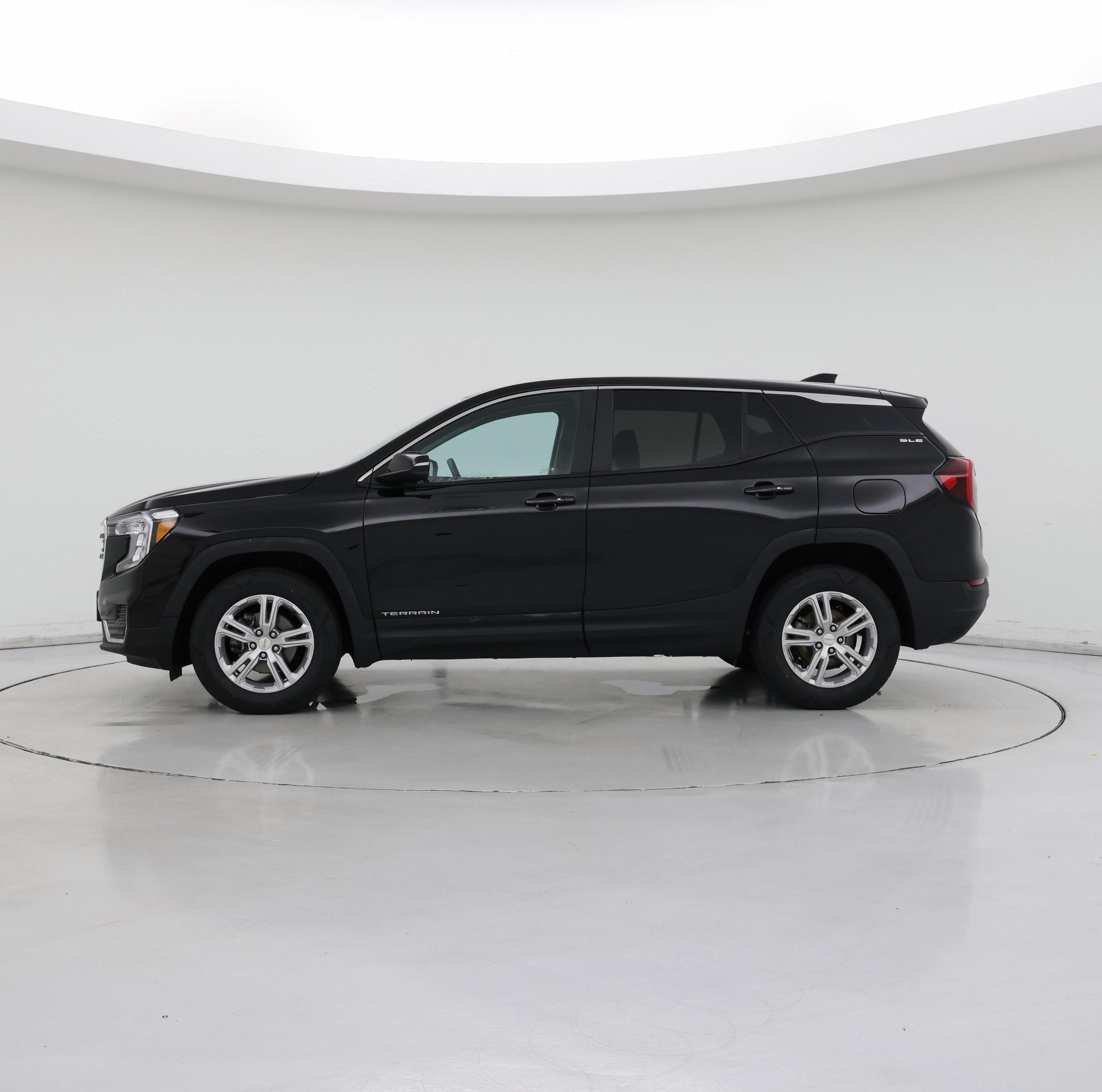 Thumbnail: 2022 GMC Terrain - 3