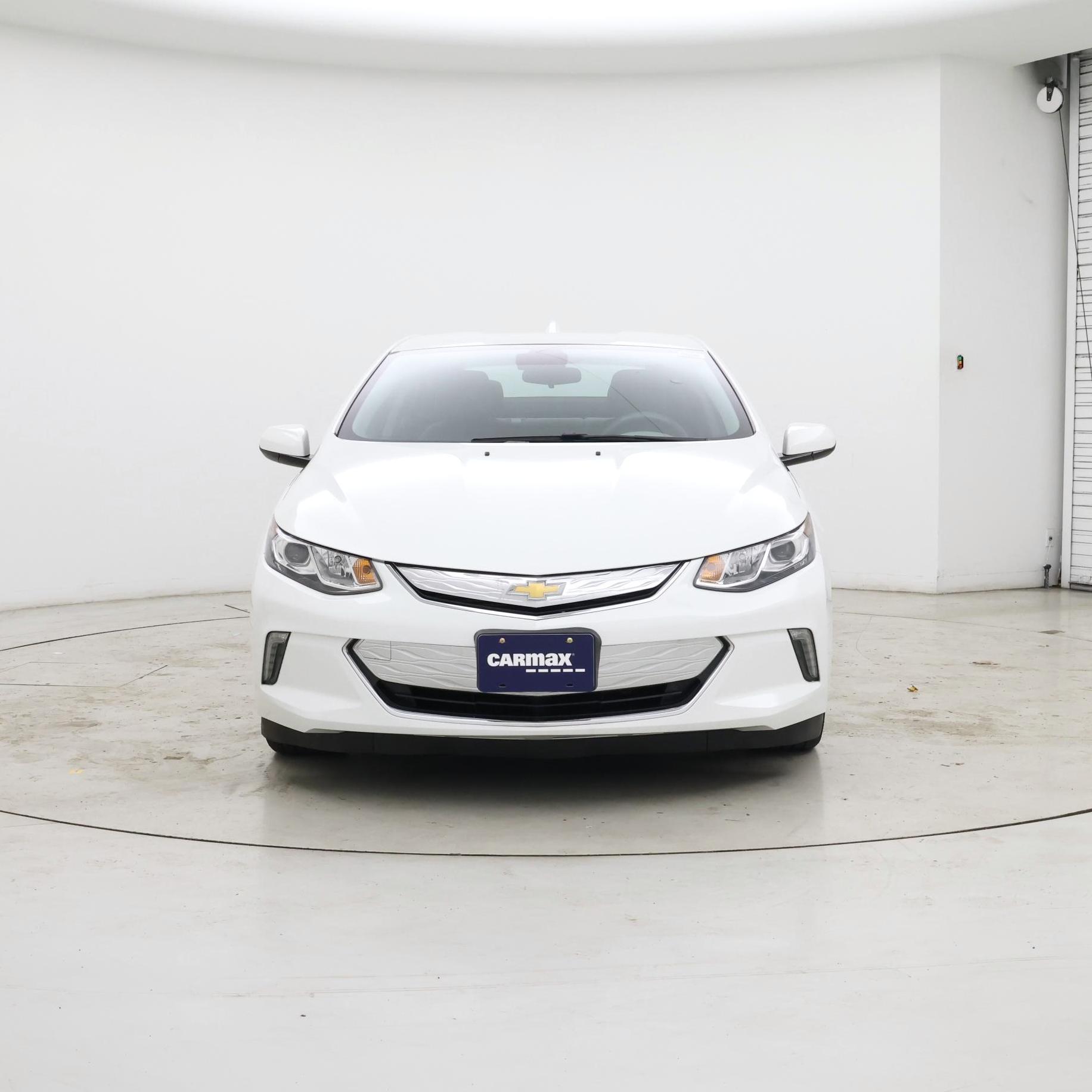 Thumbnail: 2017 Chevrolet Volt - 5