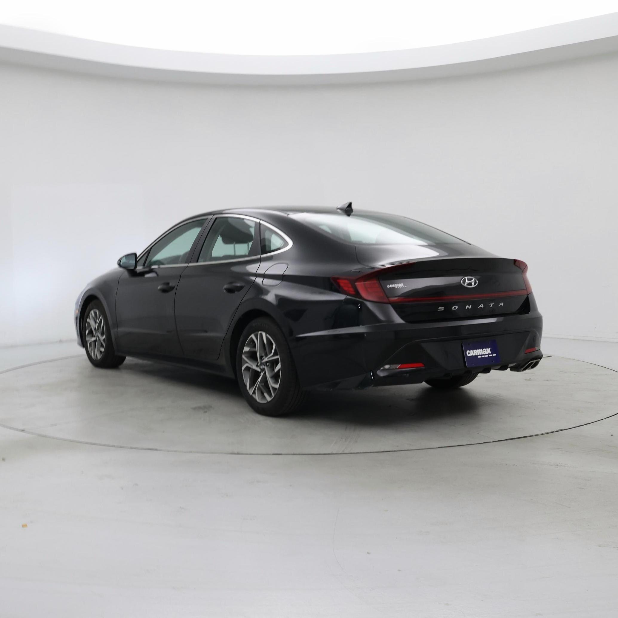 Thumbnail: 2022 Hyundai Sonata - 2