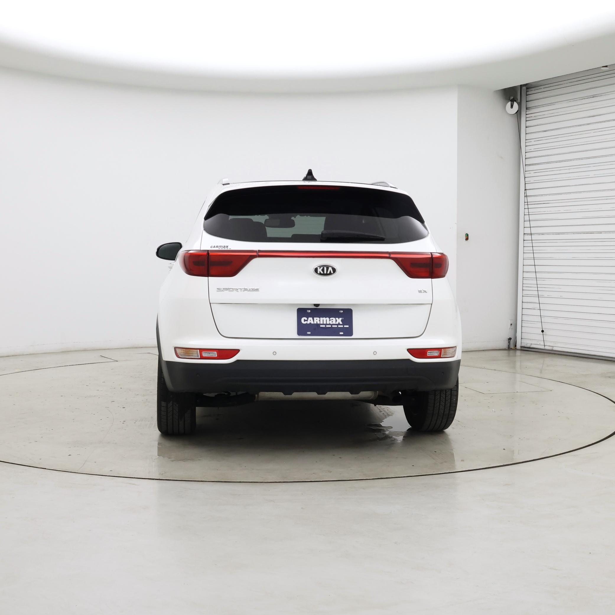 Thumbnail: 2017 Kia Sportage - 6