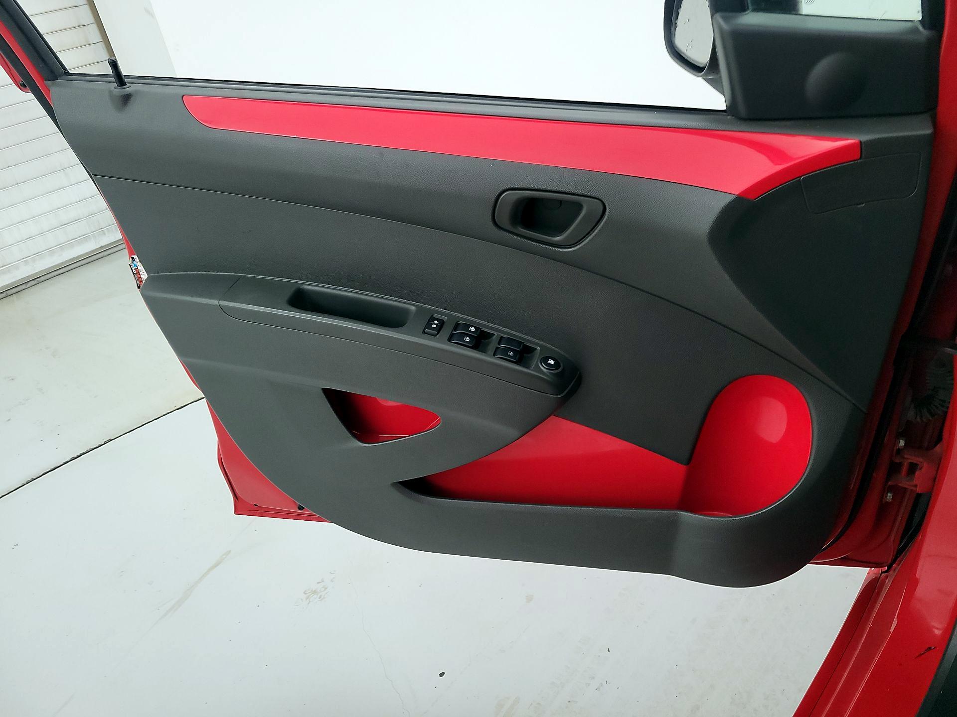 Thumbnail: 2014 Chevrolet Spark - 12