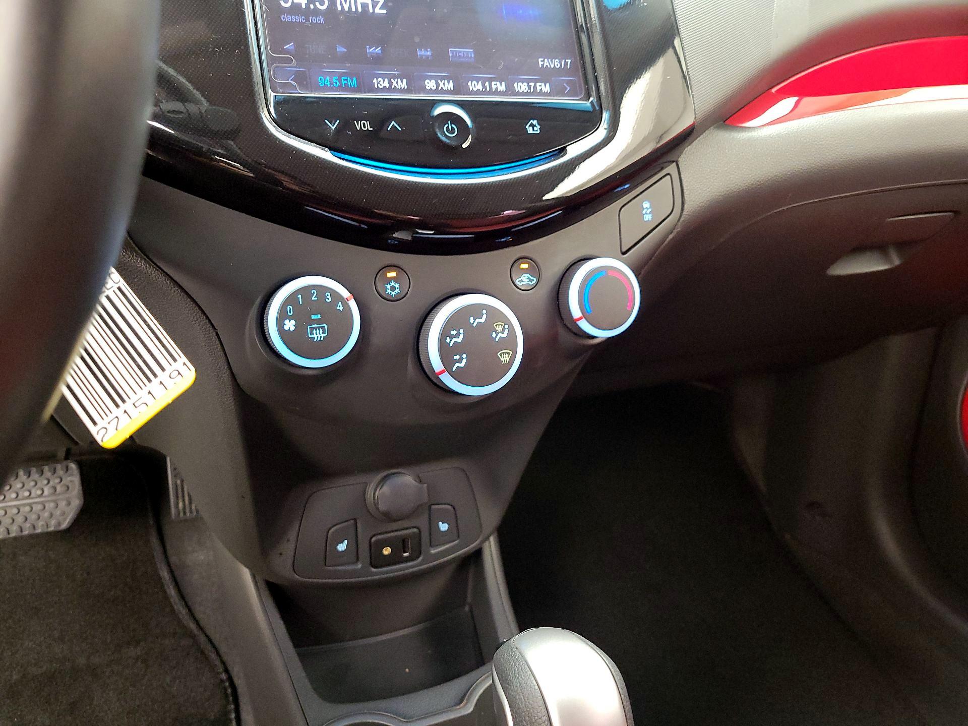 Thumbnail: 2014 Chevrolet Spark - 15