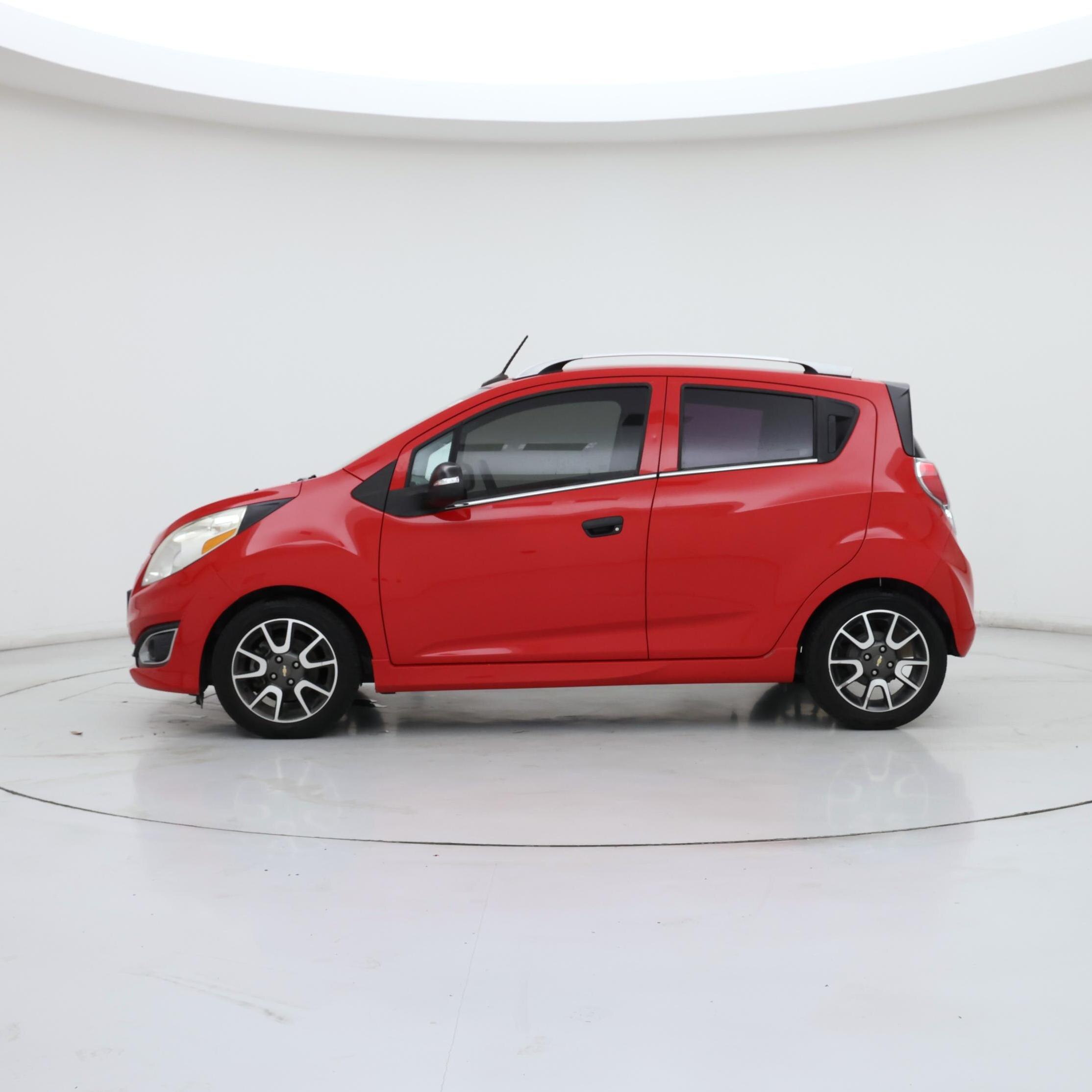 Thumbnail: 2014 Chevrolet Spark - 3