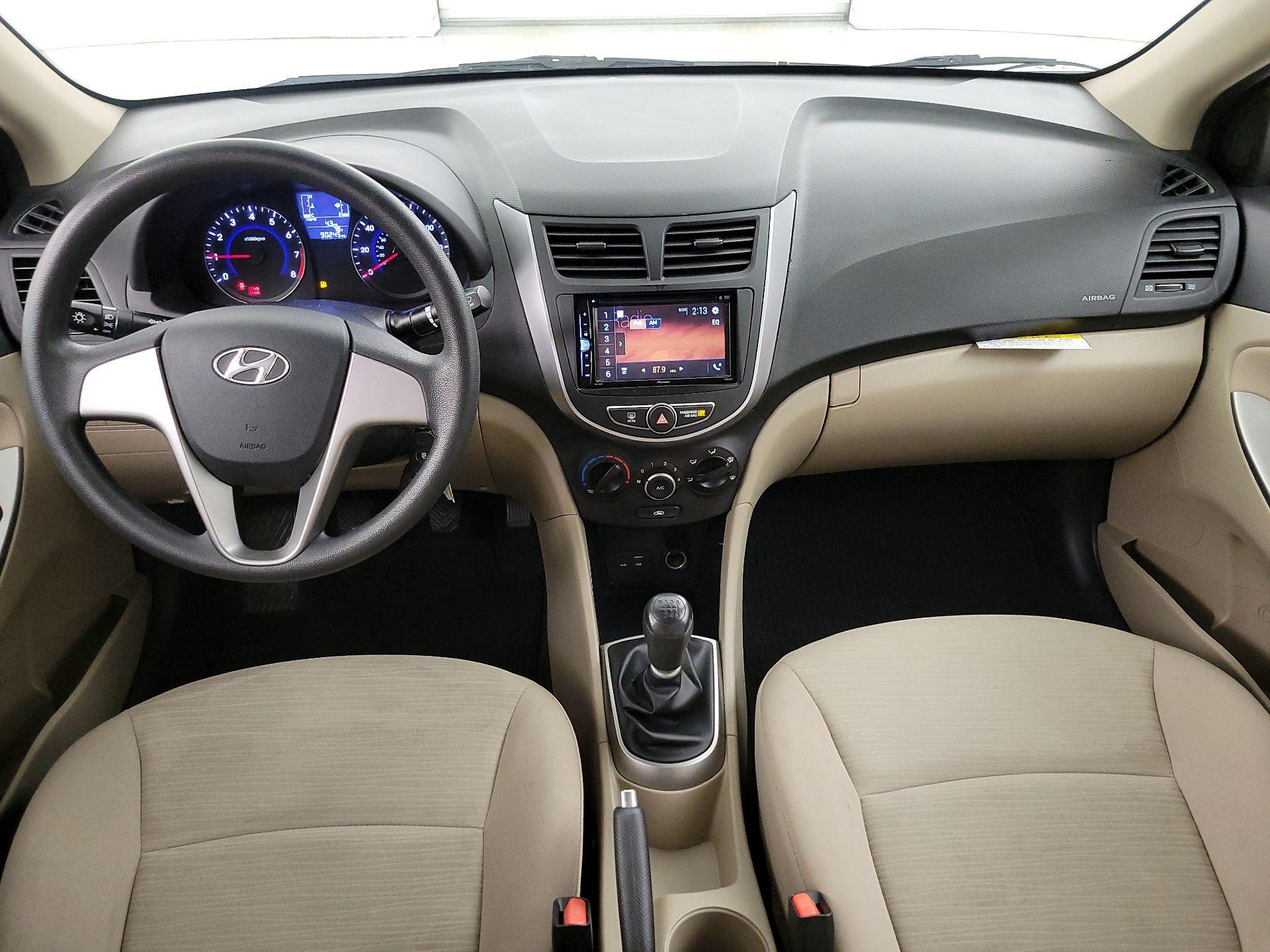 Thumbnail: 2017 Hyundai Accent - 9