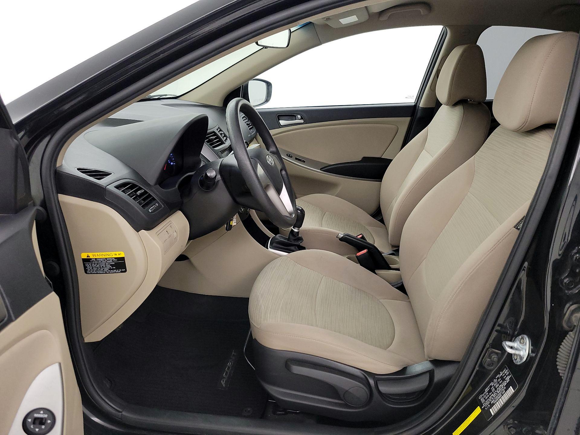 Thumbnail: 2017 Hyundai Accent - 11