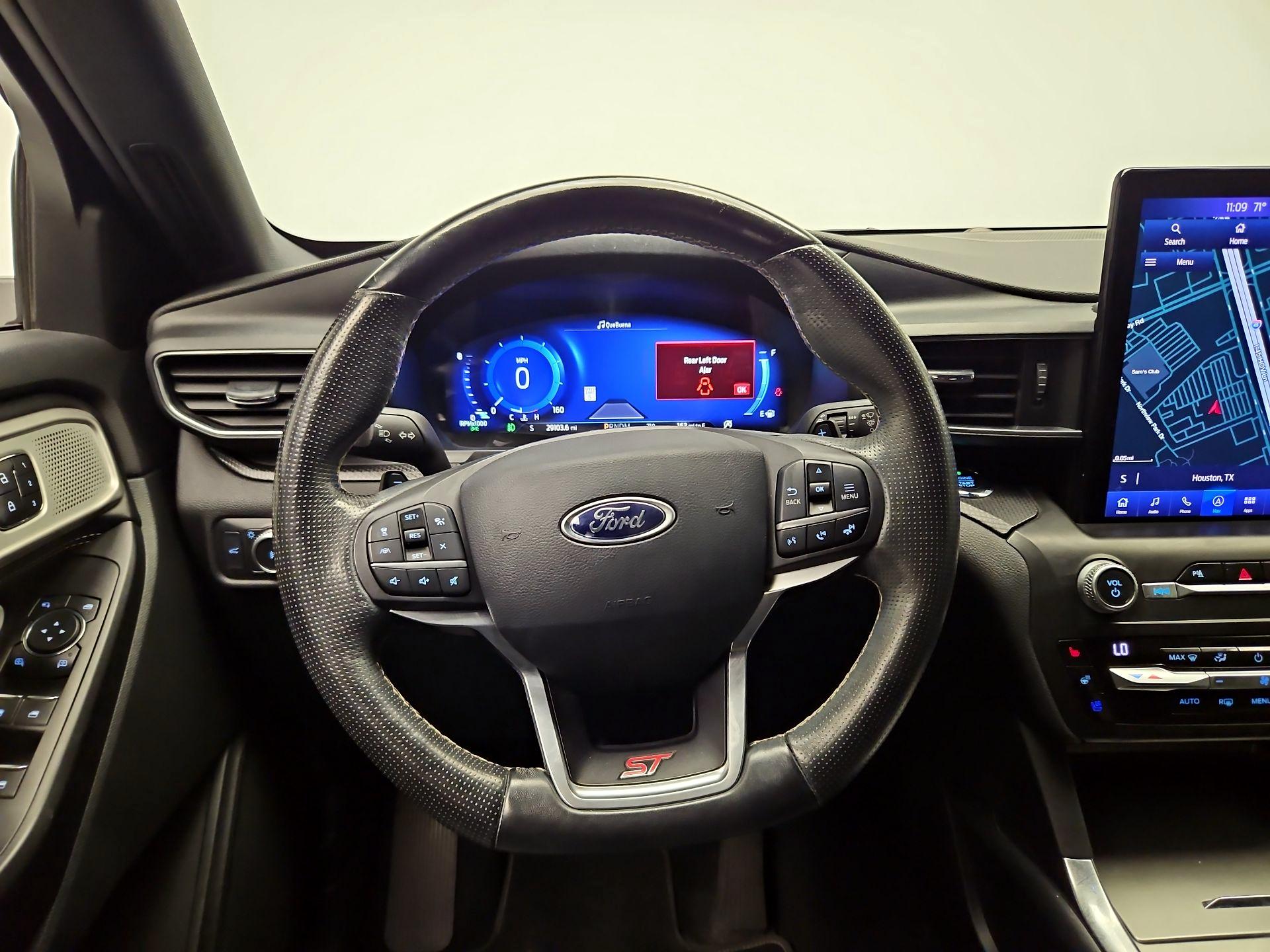 Thumbnail: 2020 Ford Explorer - 10