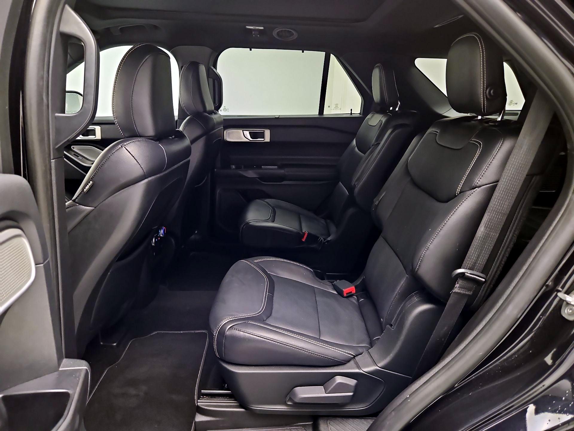 Thumbnail: 2020 Ford Explorer - 18