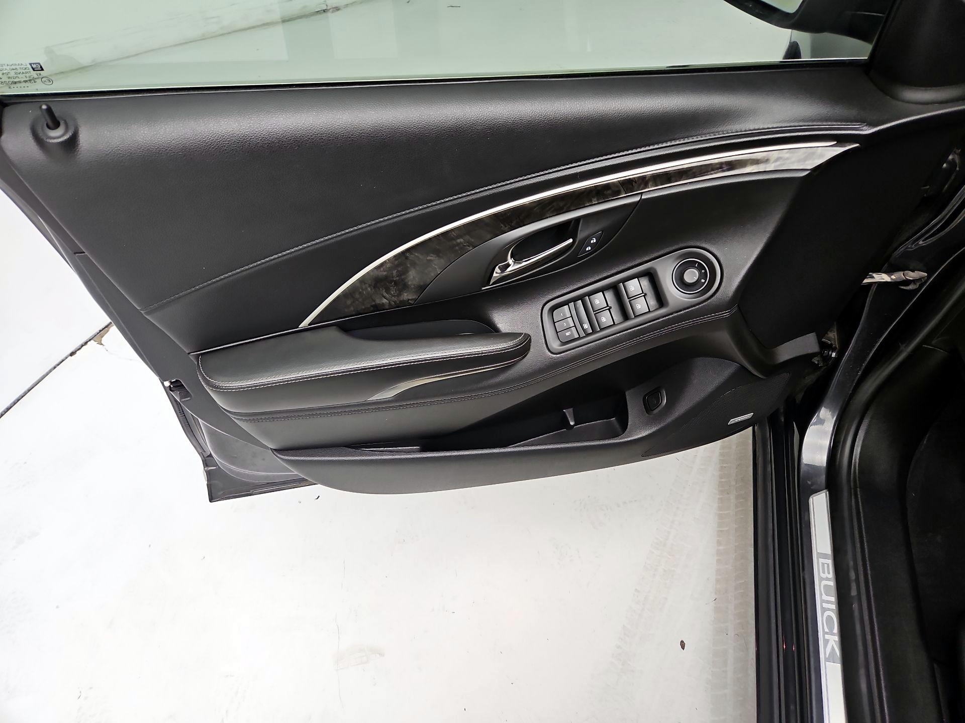 Thumbnail: 2015 Buick LaCrosse - 12