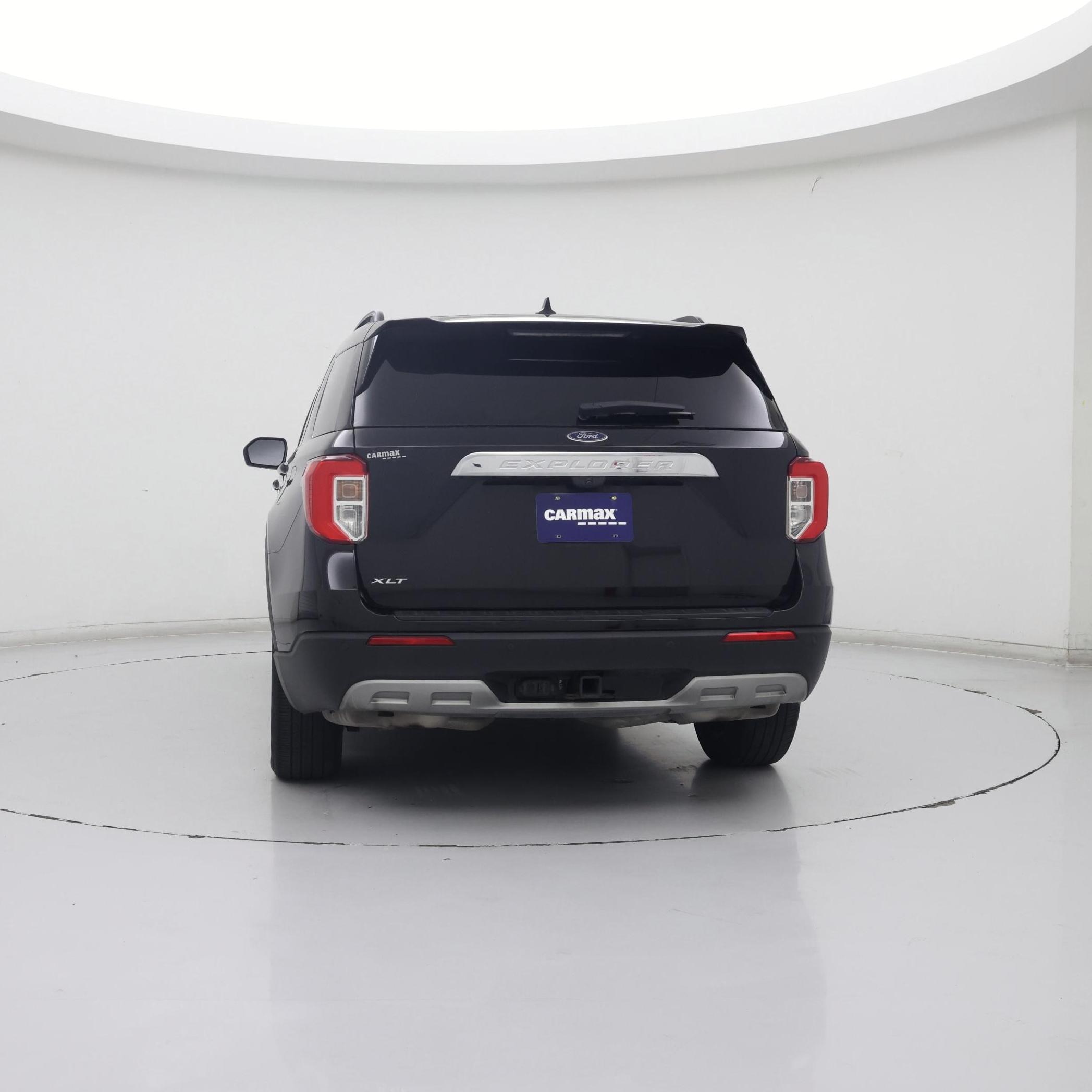 Thumbnail: 2022 Ford Explorer - 6
