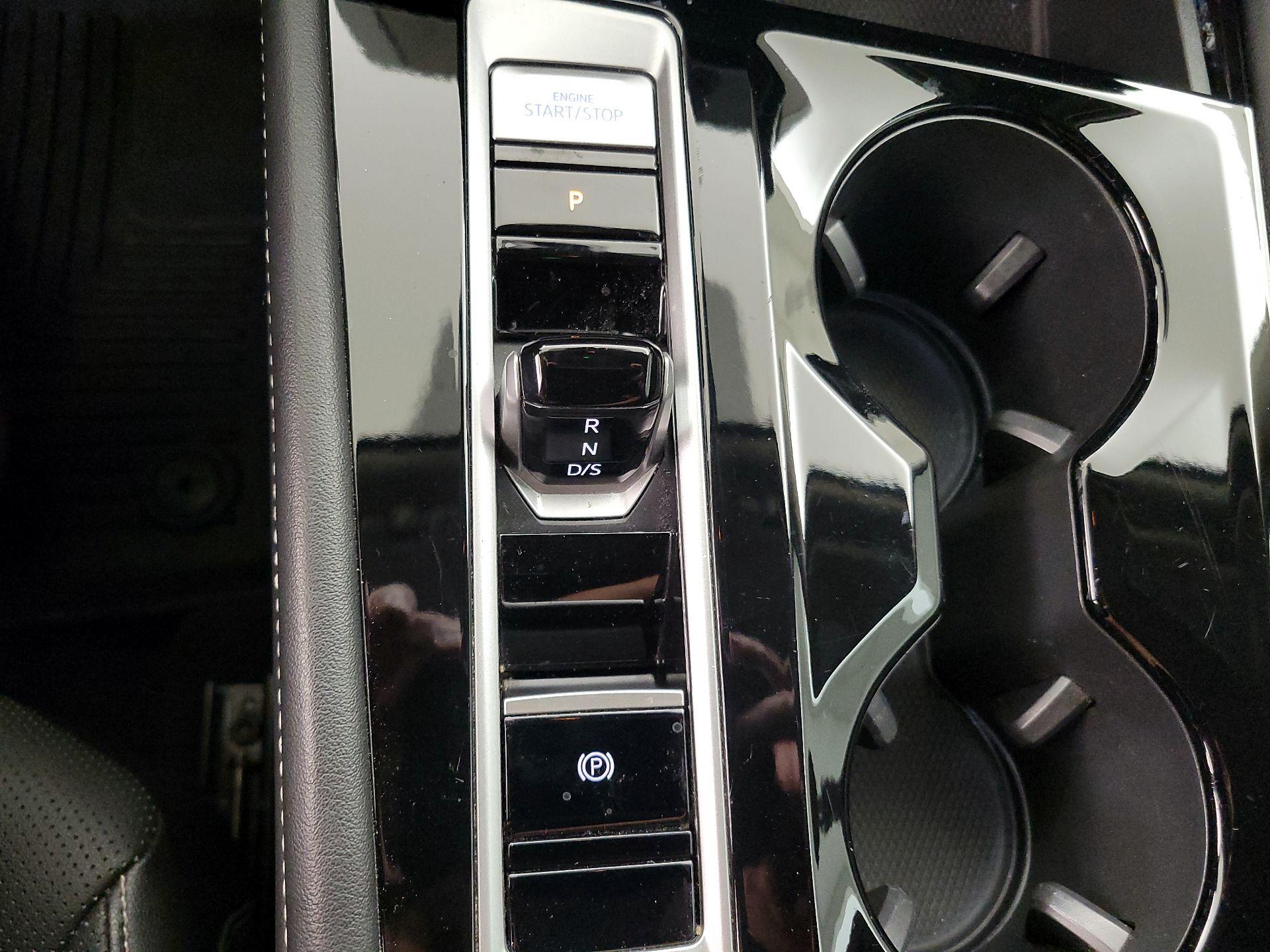 Thumbnail: 2024 Volkswagen Atlas - 17