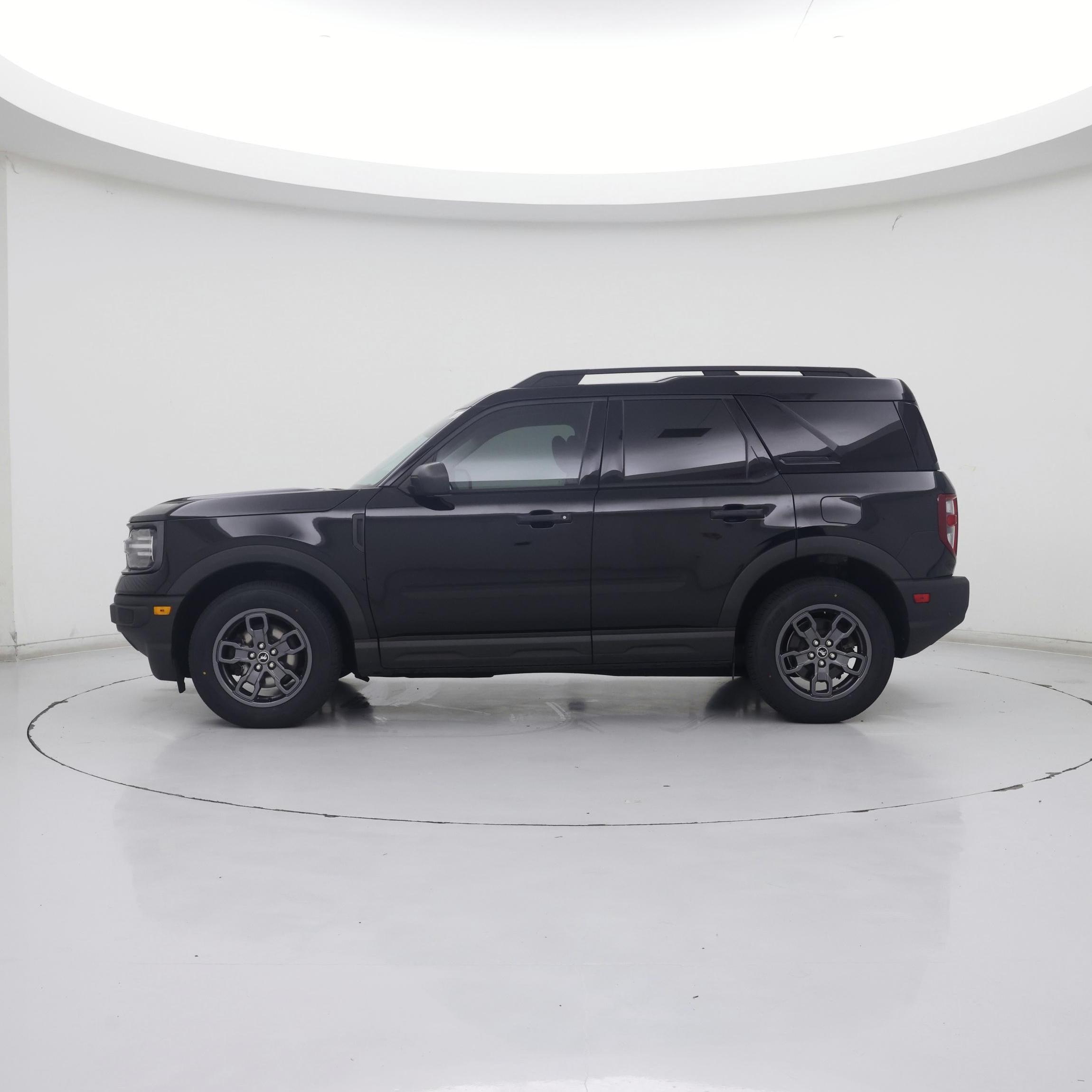 Thumbnail: 2022 Ford Bronco Sport - 3