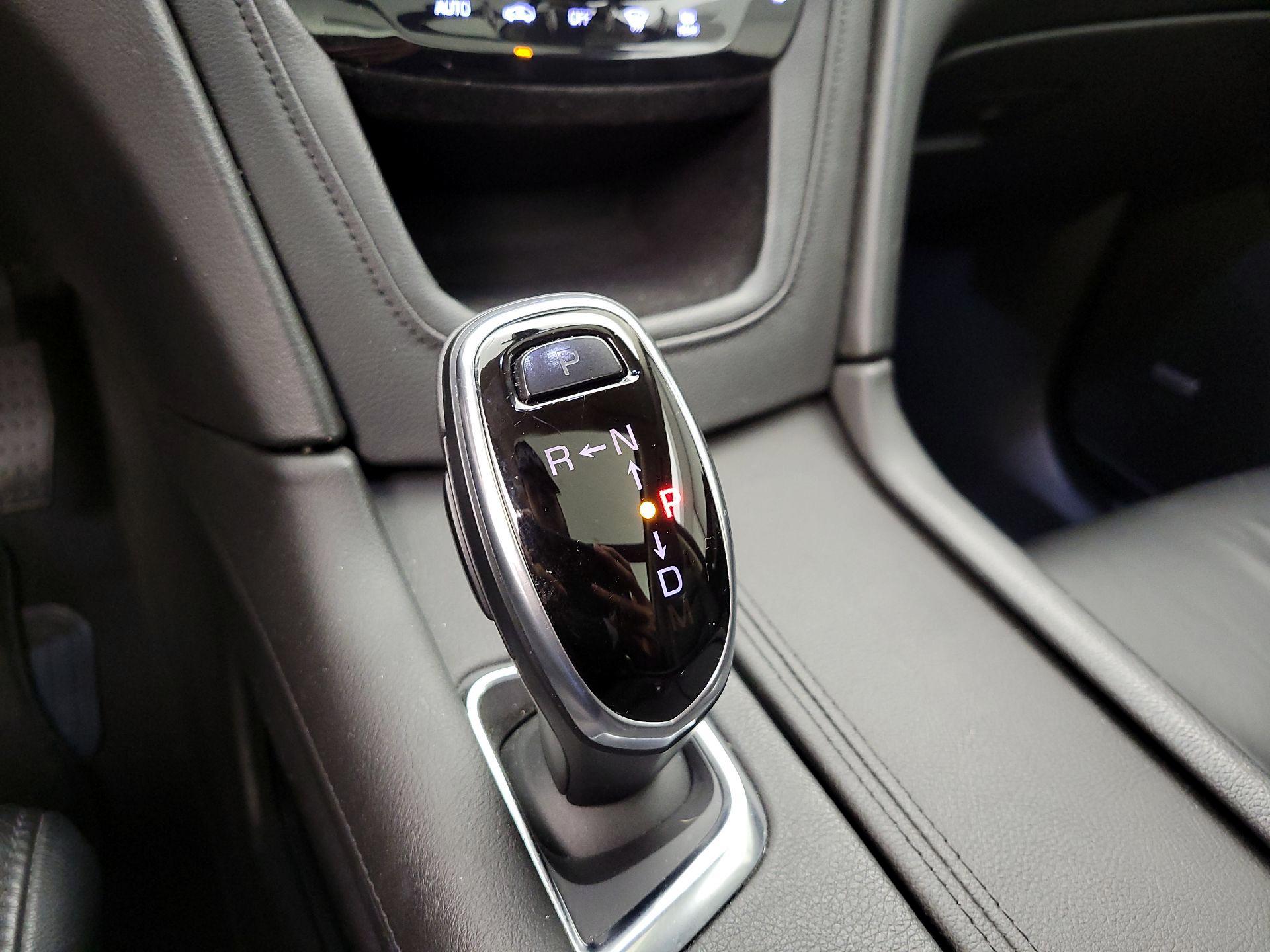 Thumbnail: 2017 Cadillac XT5 - 18