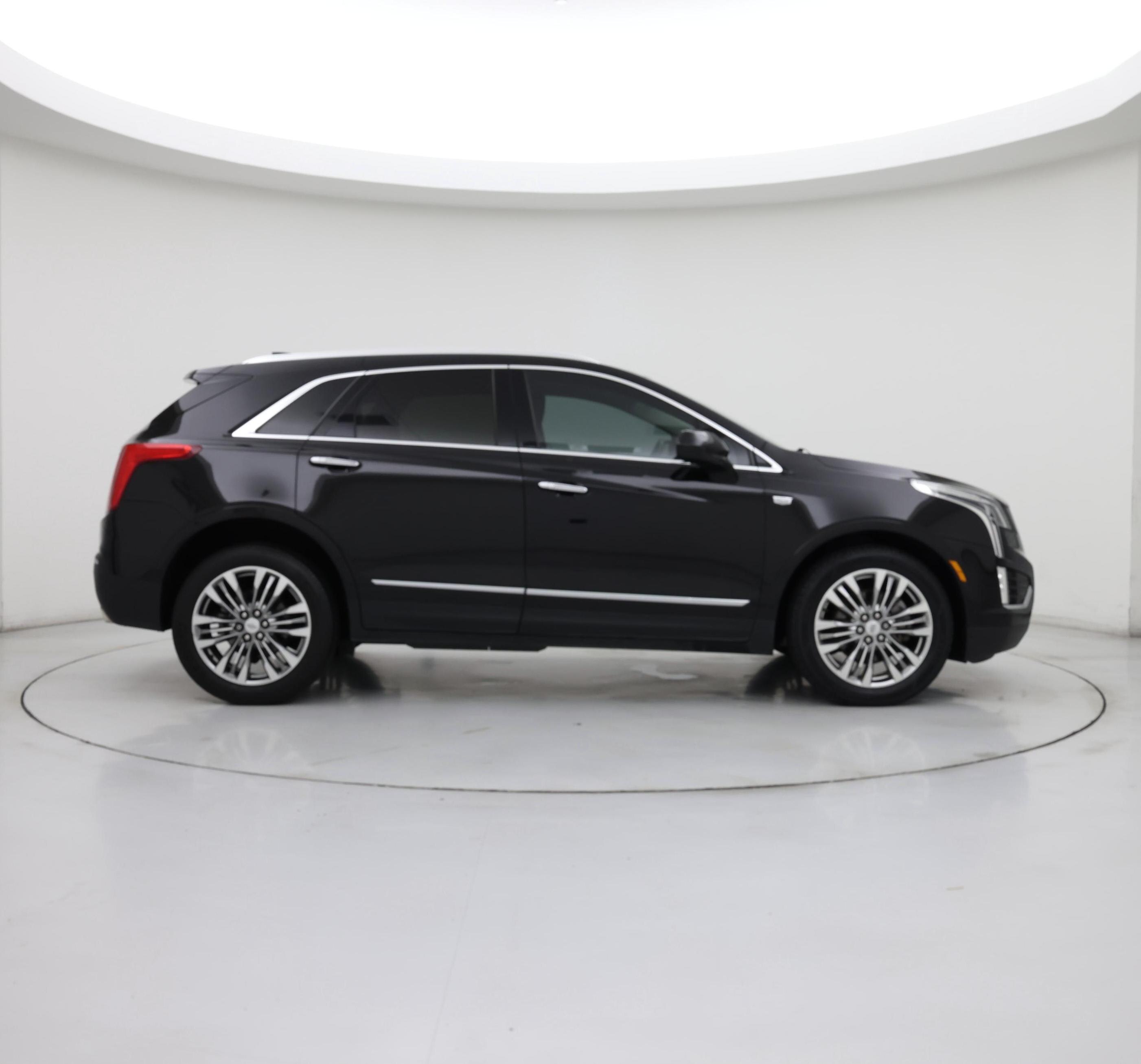 Thumbnail: 2017 Cadillac XT5 - 7