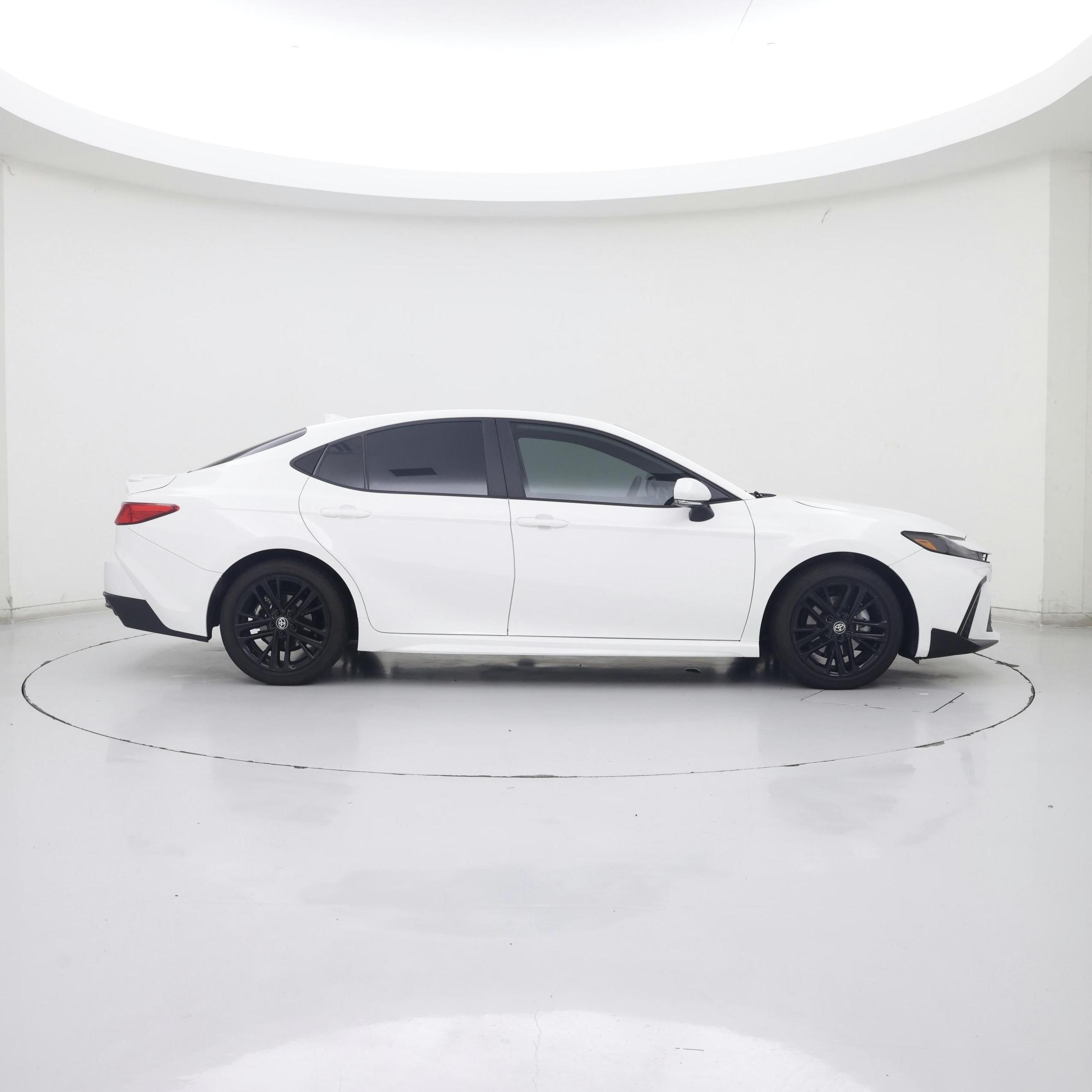 Thumbnail: 2025 Toyota Camry - 7