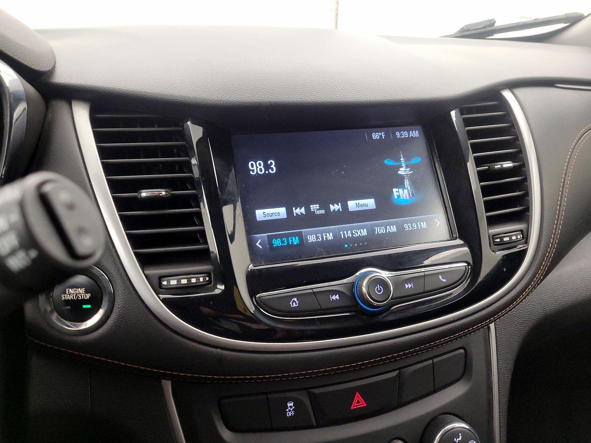 Thumbnail: 2017 Chevrolet Trax - 15