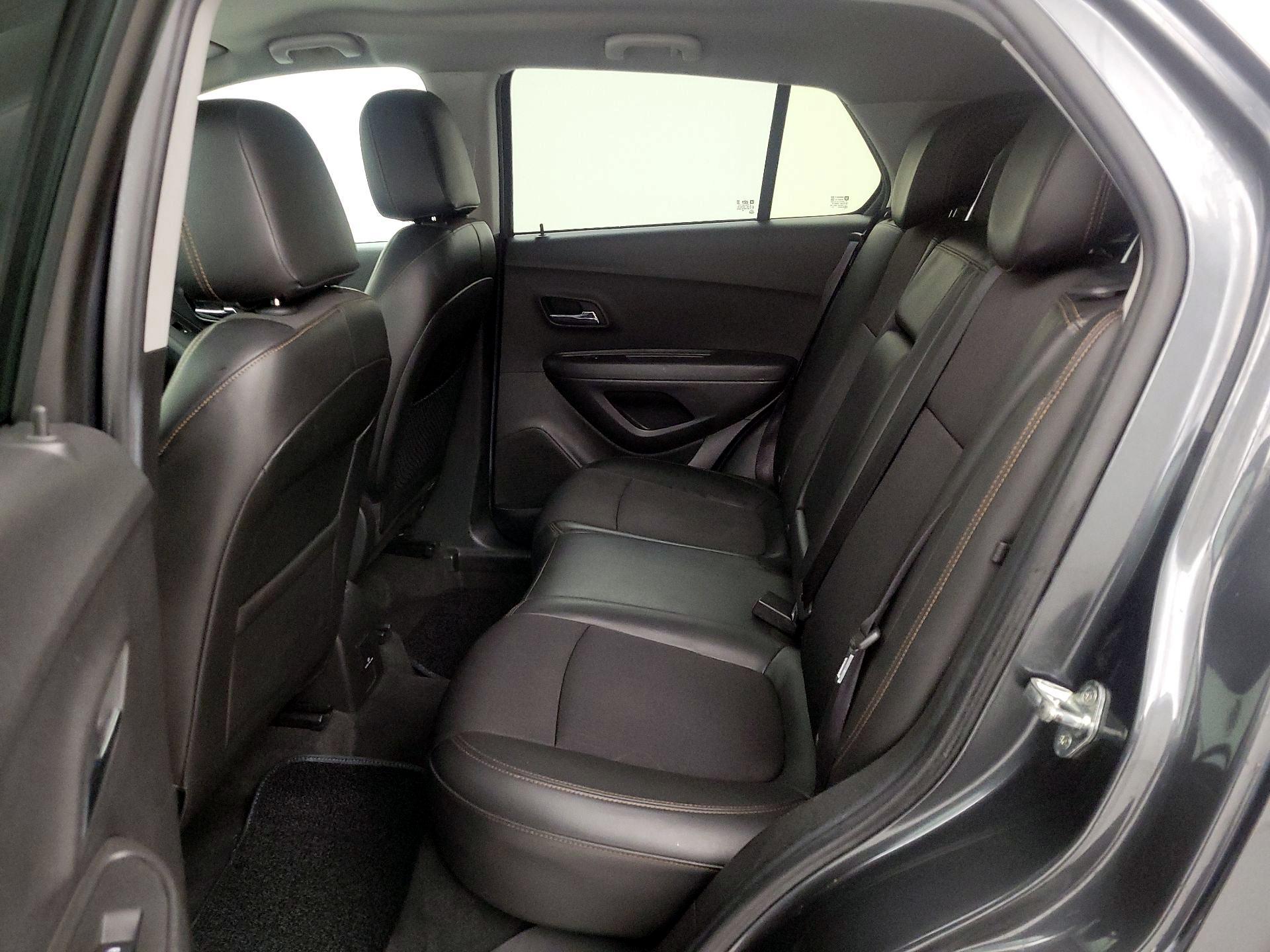 Thumbnail: 2017 Chevrolet Trax - 19