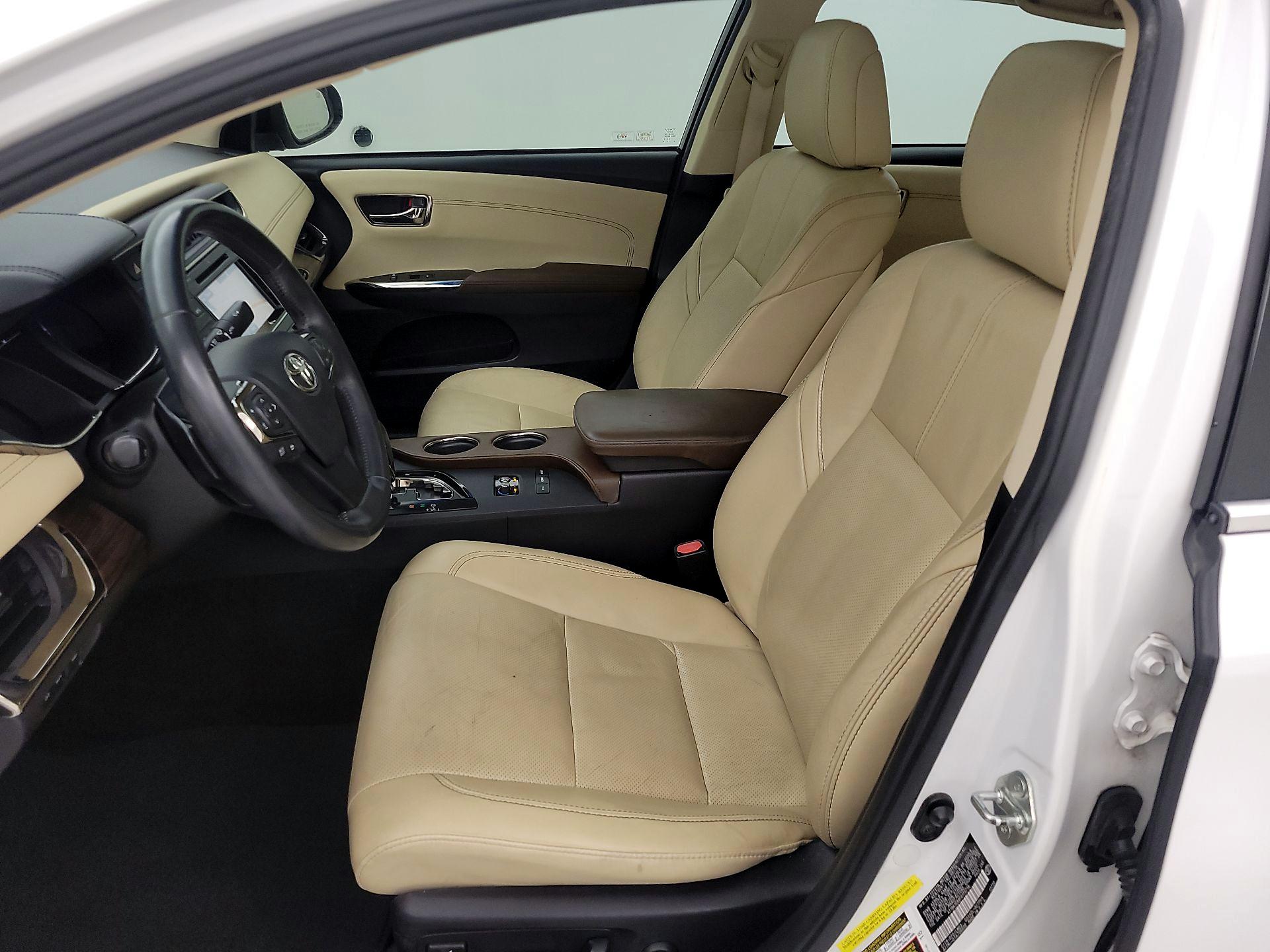 Thumbnail: 2015 Toyota Avalon - 11