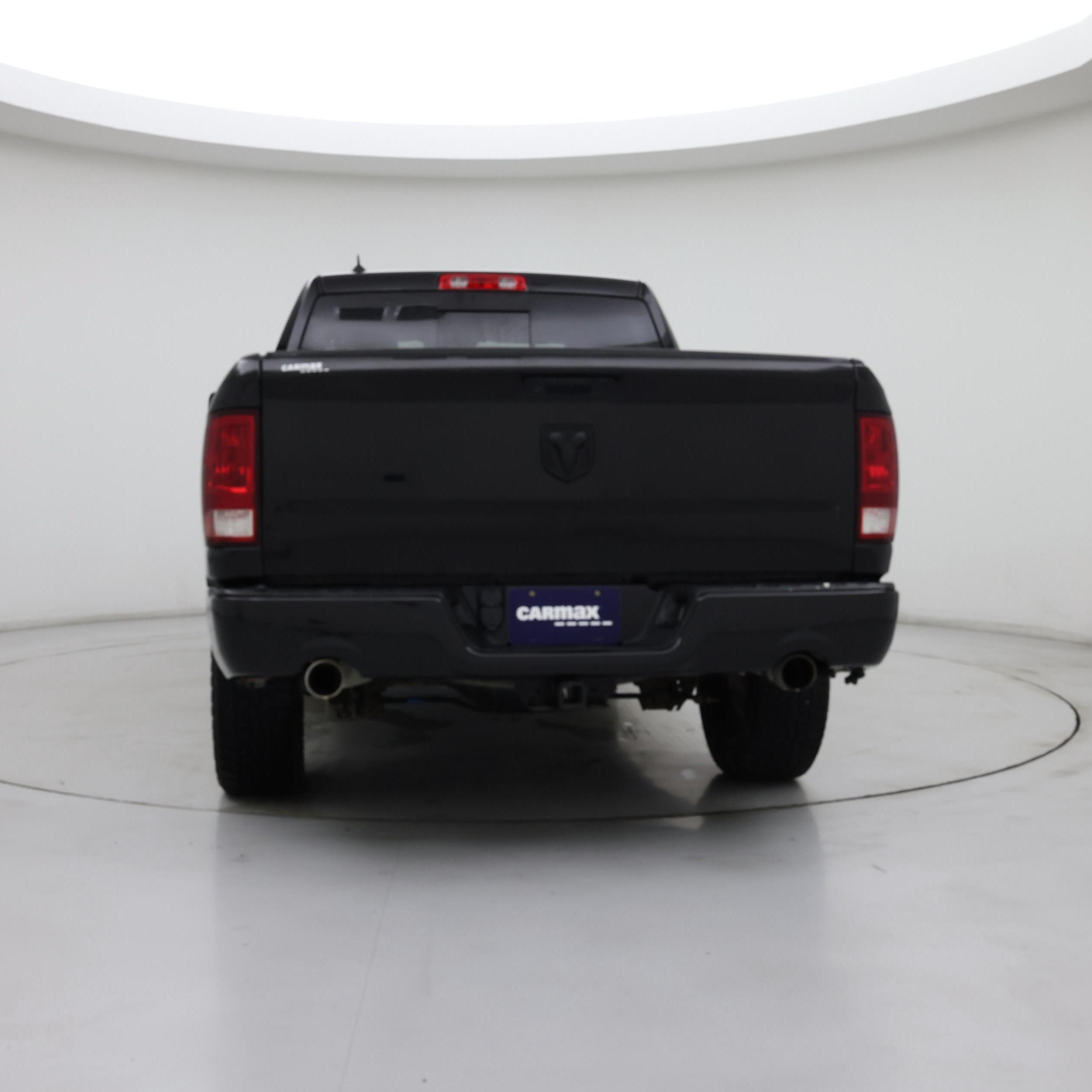 Thumbnail: 2019 RAM 1500 Classic - 6