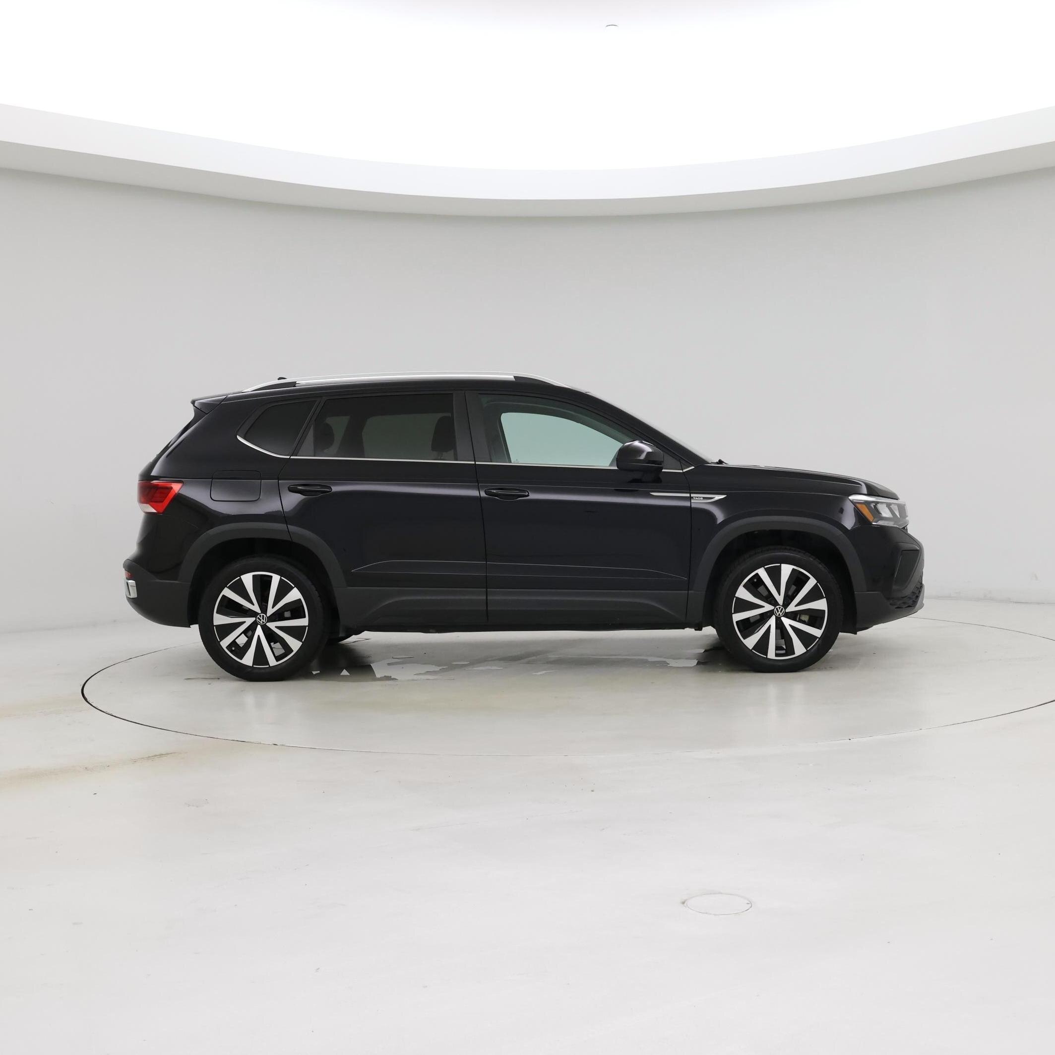 Thumbnail: 2022 Volkswagen Taos - 7