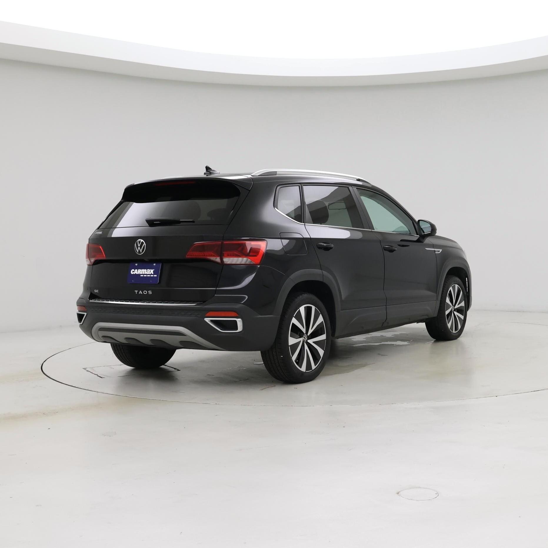 Thumbnail: 2022 Volkswagen Taos - 8