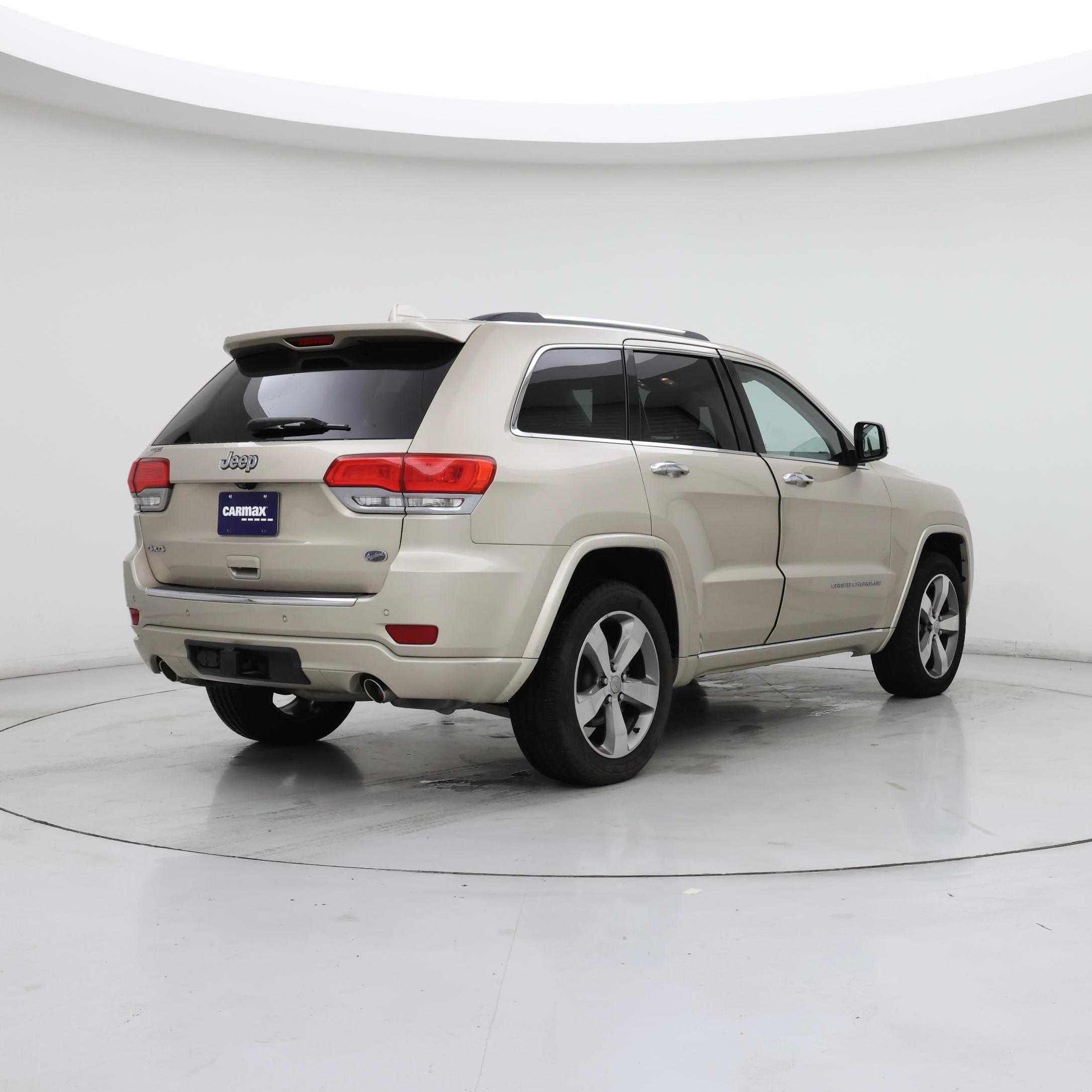 Thumbnail: 2015 Jeep Grand Cherokee - 8