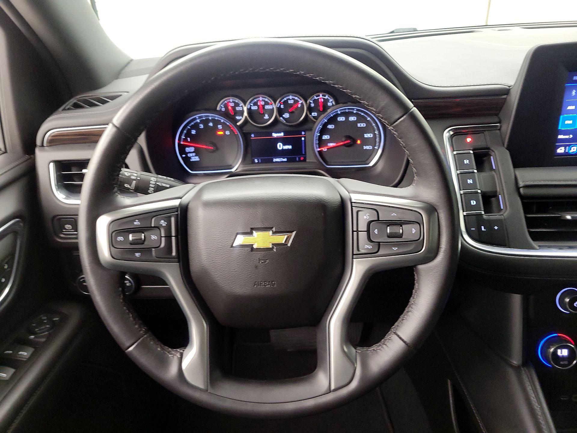Thumbnail: 2023 Chevrolet Tahoe - 10