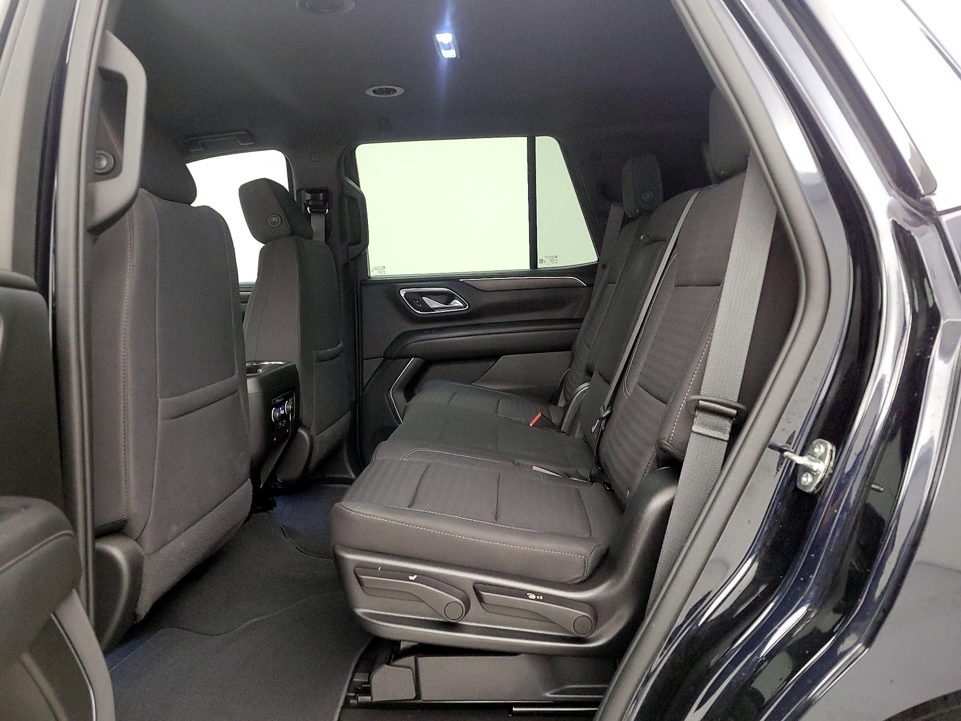 Thumbnail: 2023 Chevrolet Tahoe - 19