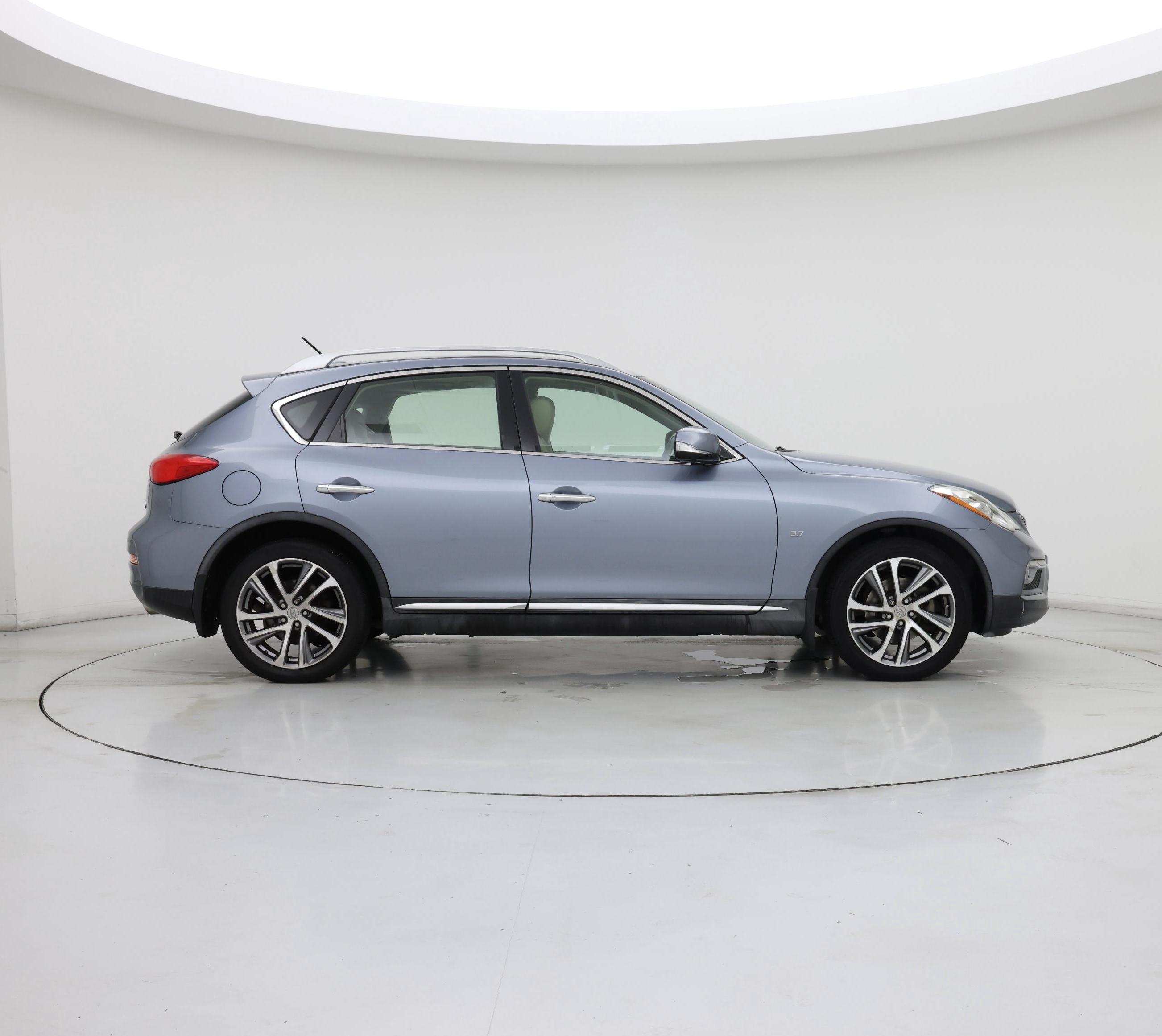 Thumbnail: 2017 INFINITI QX50 - 7