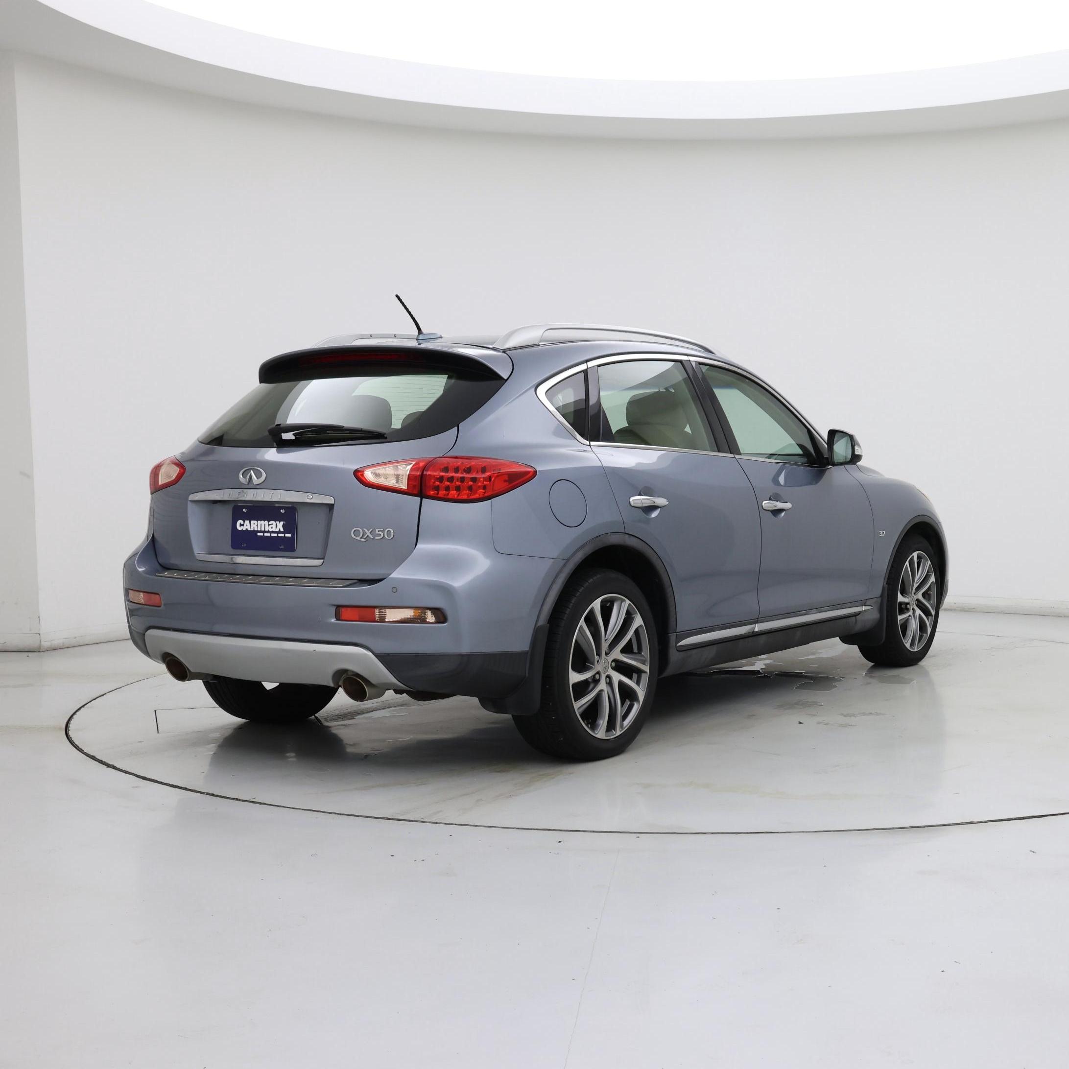 Thumbnail: 2017 INFINITI QX50 - 8