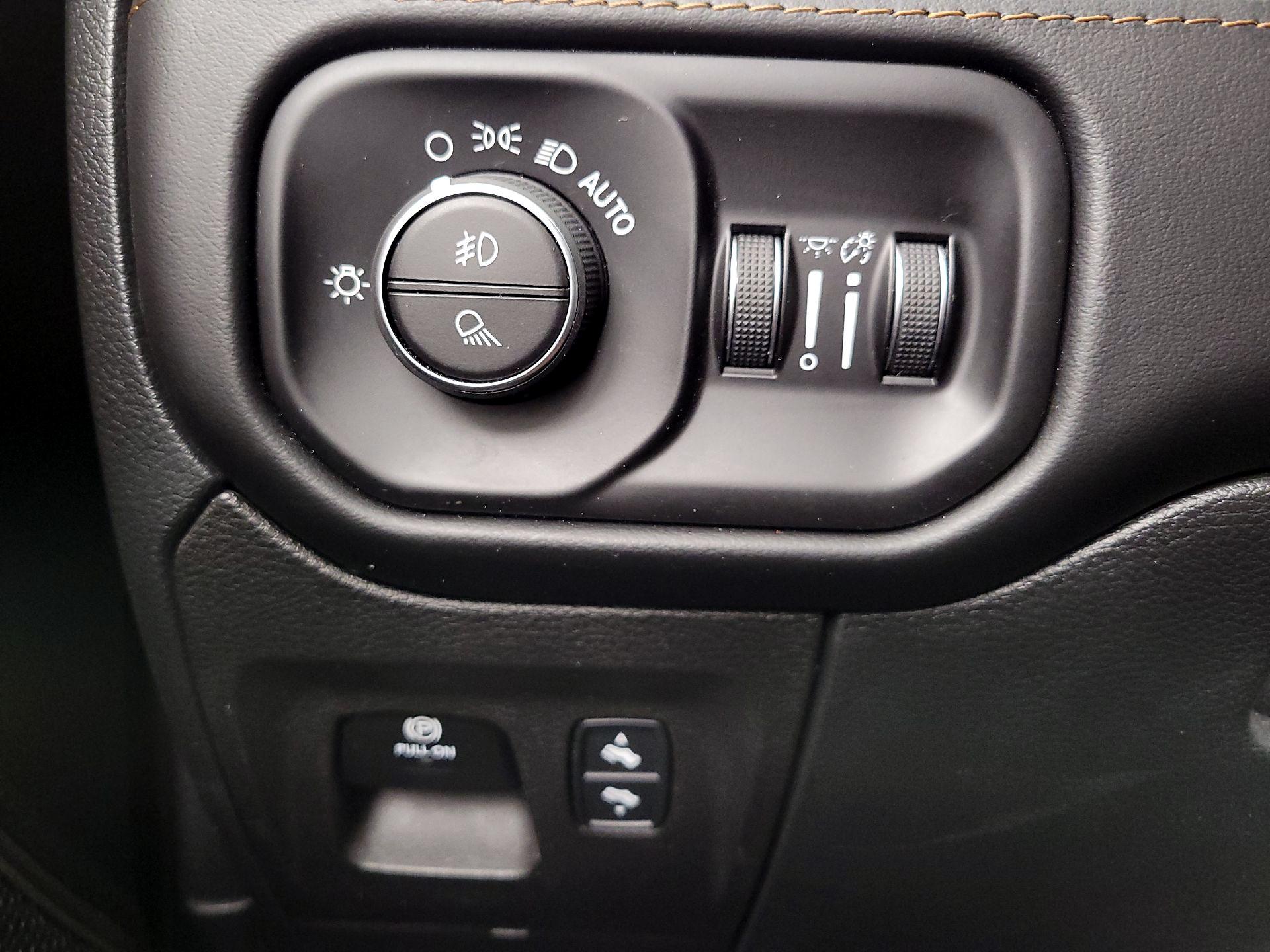 Thumbnail: 2022 RAM 1500 - 13