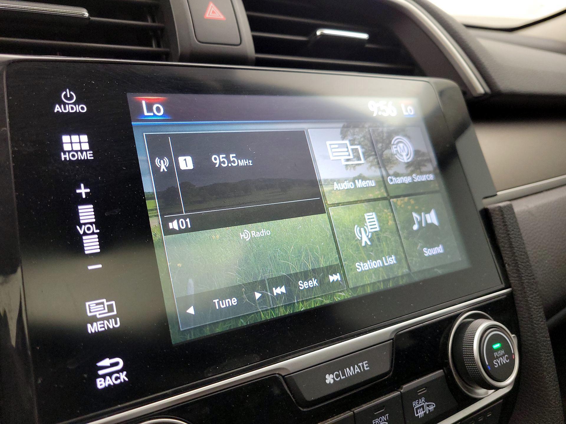 Thumbnail: 2016 Honda Civic - 15