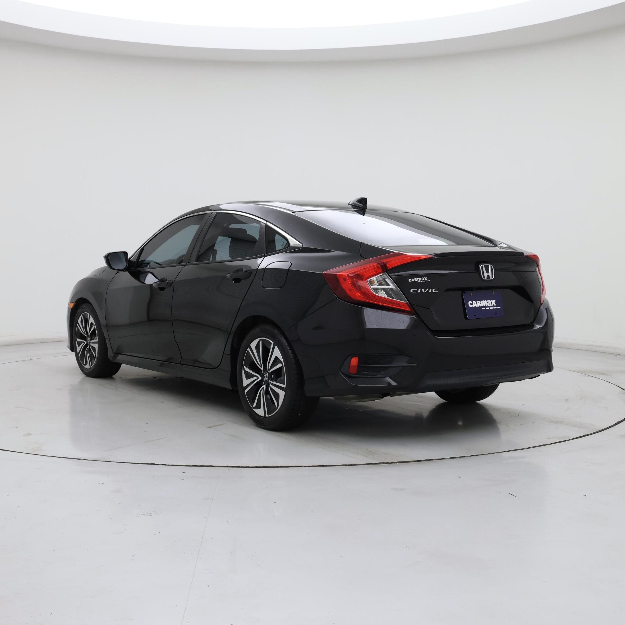 Thumbnail: 2016 Honda Civic - 2
