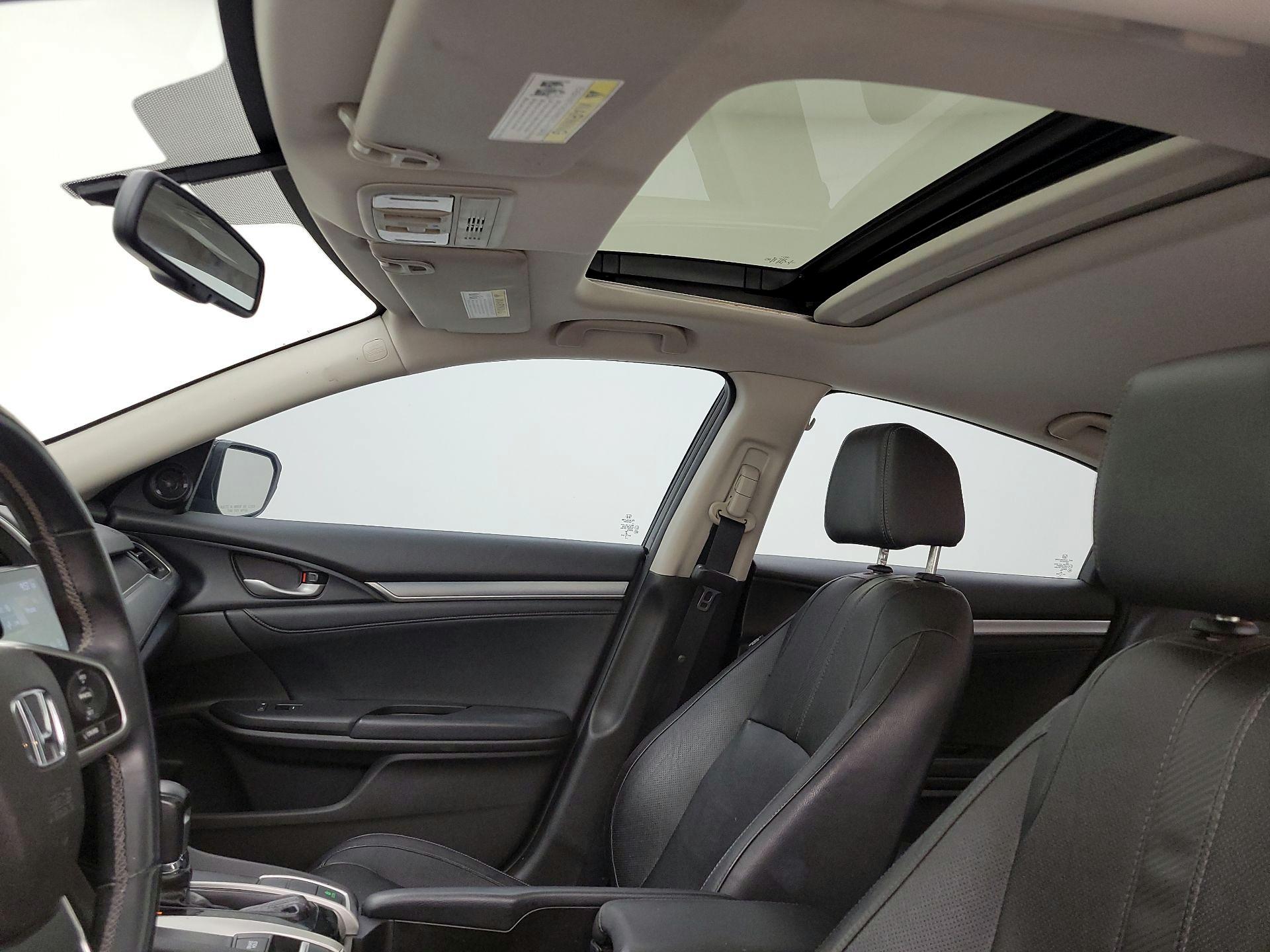 Thumbnail: 2016 Honda Civic - 19