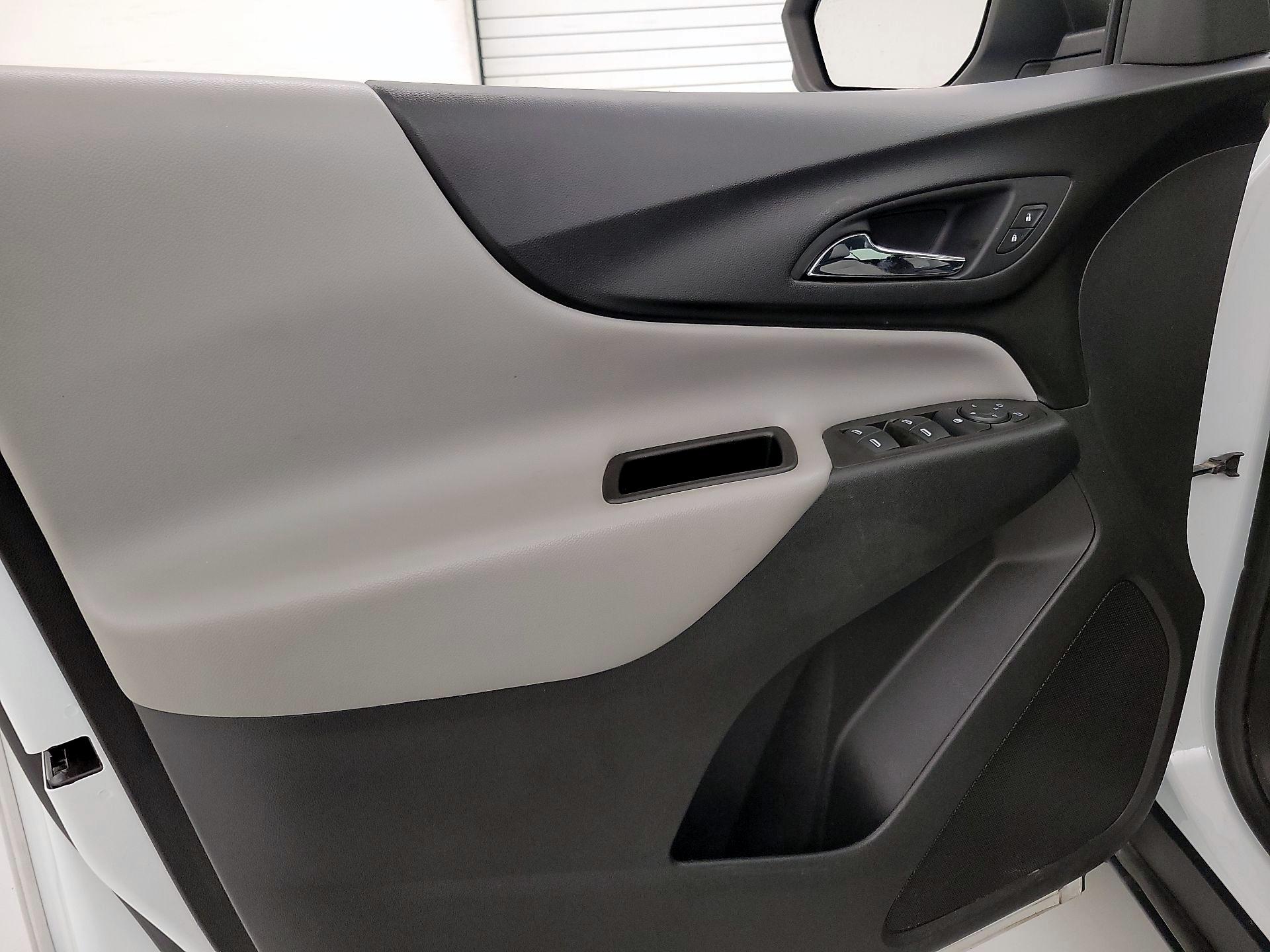 Thumbnail: 2020 Chevrolet Equinox - 12