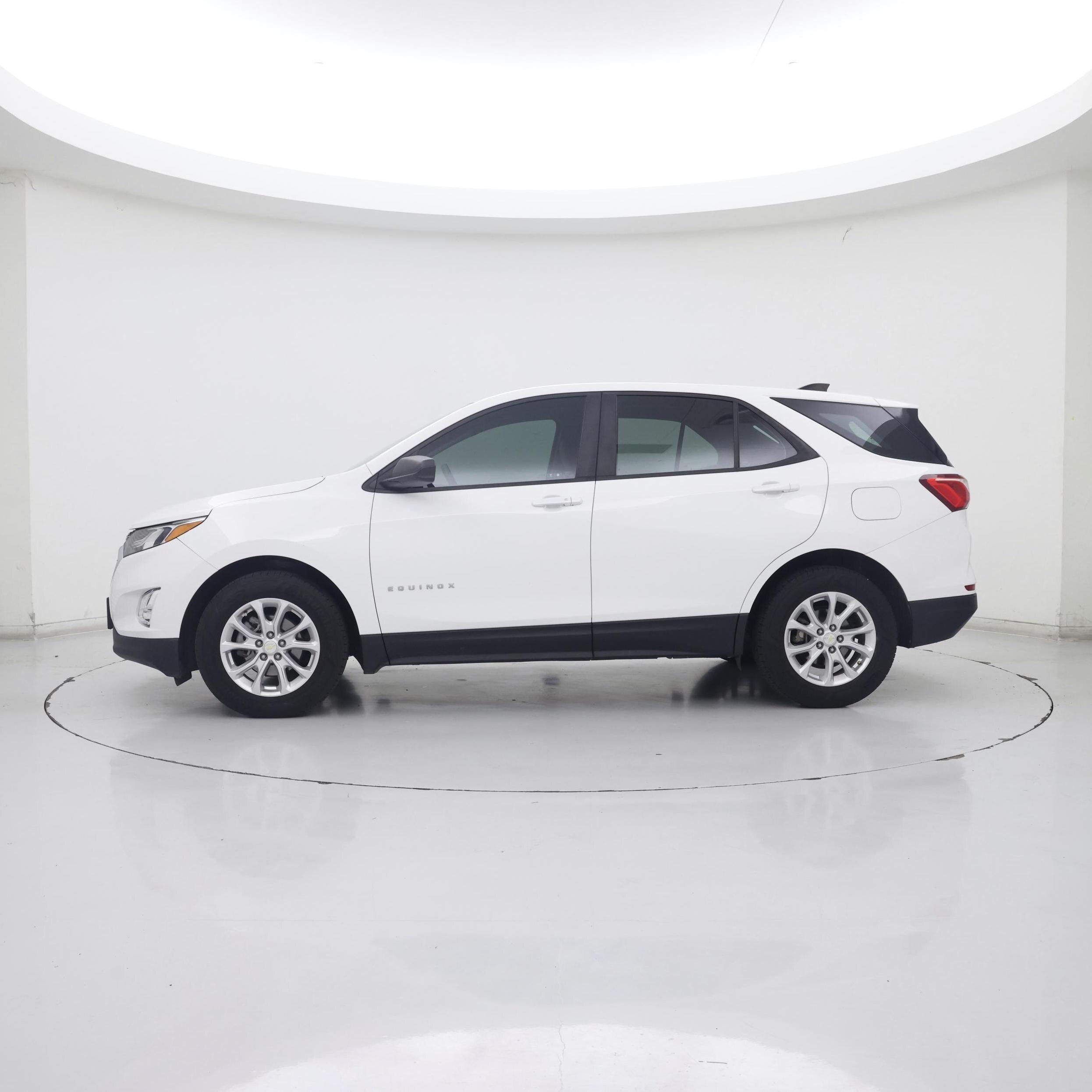 Thumbnail: 2020 Chevrolet Equinox - 3