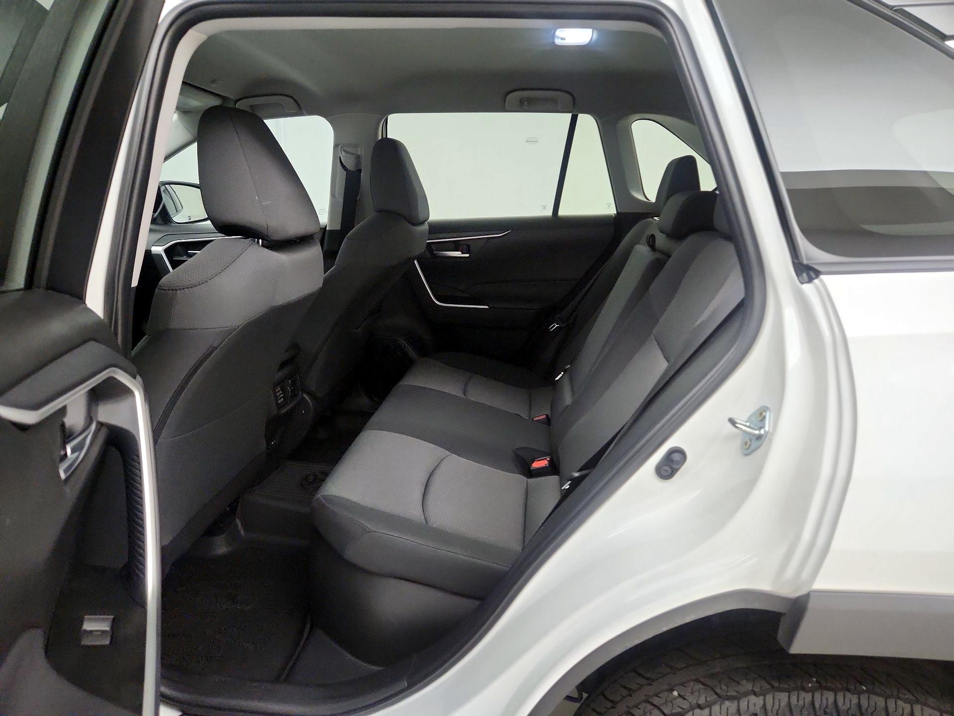 Thumbnail: 2025 Toyota RAV4 - 19