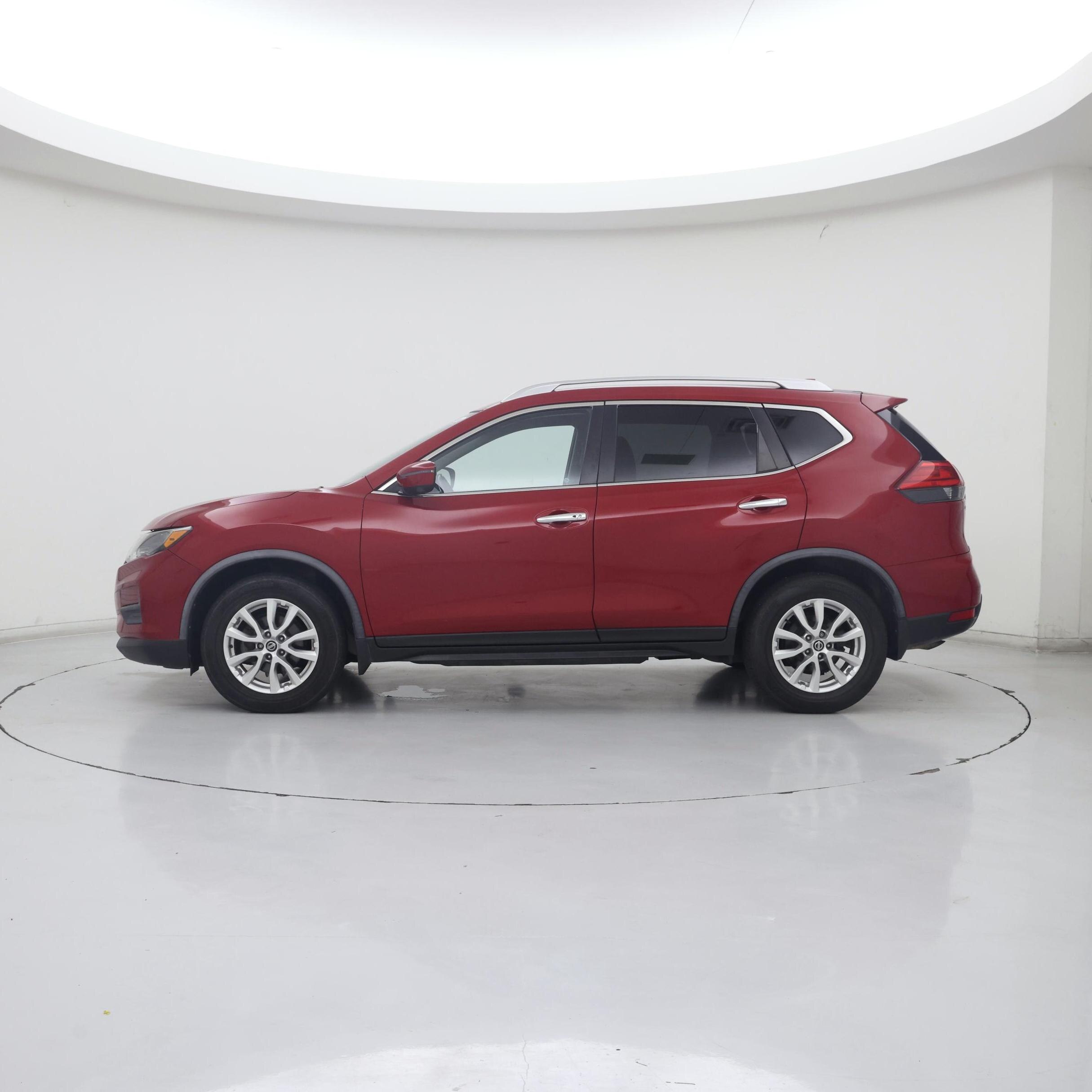 Thumbnail: 2017 Nissan Rogue - 3