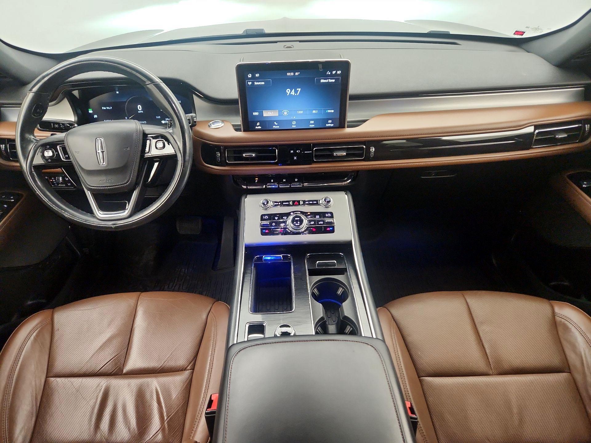 Thumbnail: 2020 Lincoln Aviator - 9