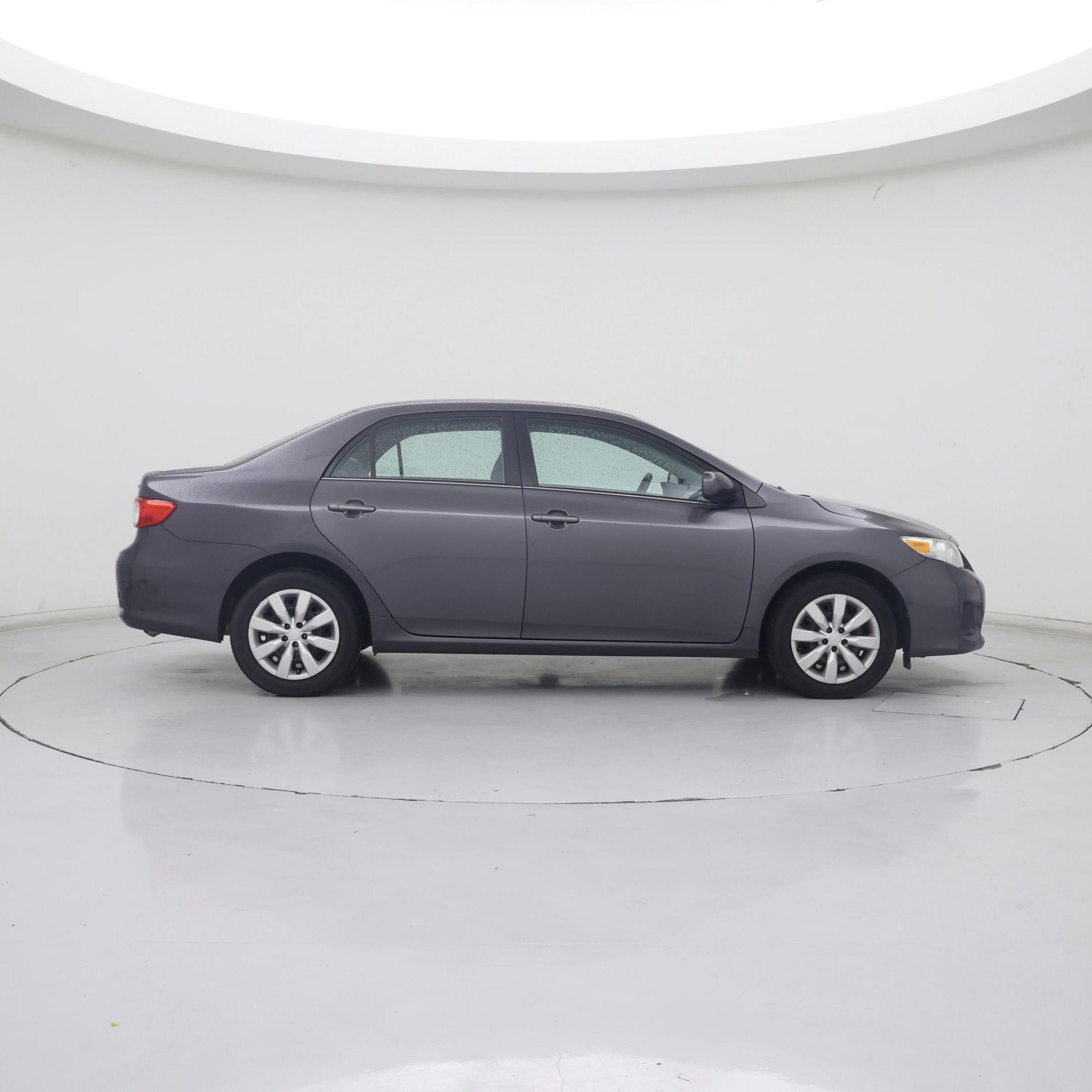 Thumbnail: 2013 Toyota Corolla - 7