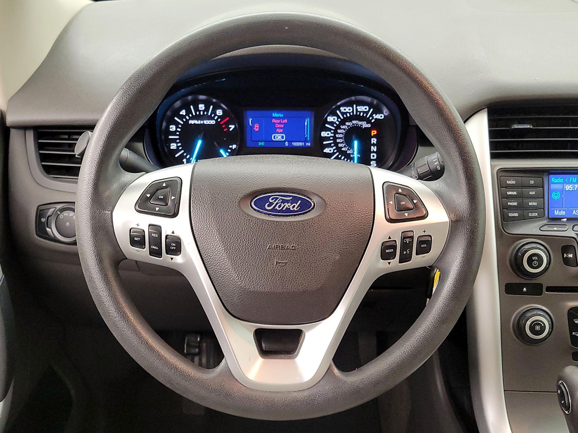 Thumbnail: 2013 Ford Edge - 10