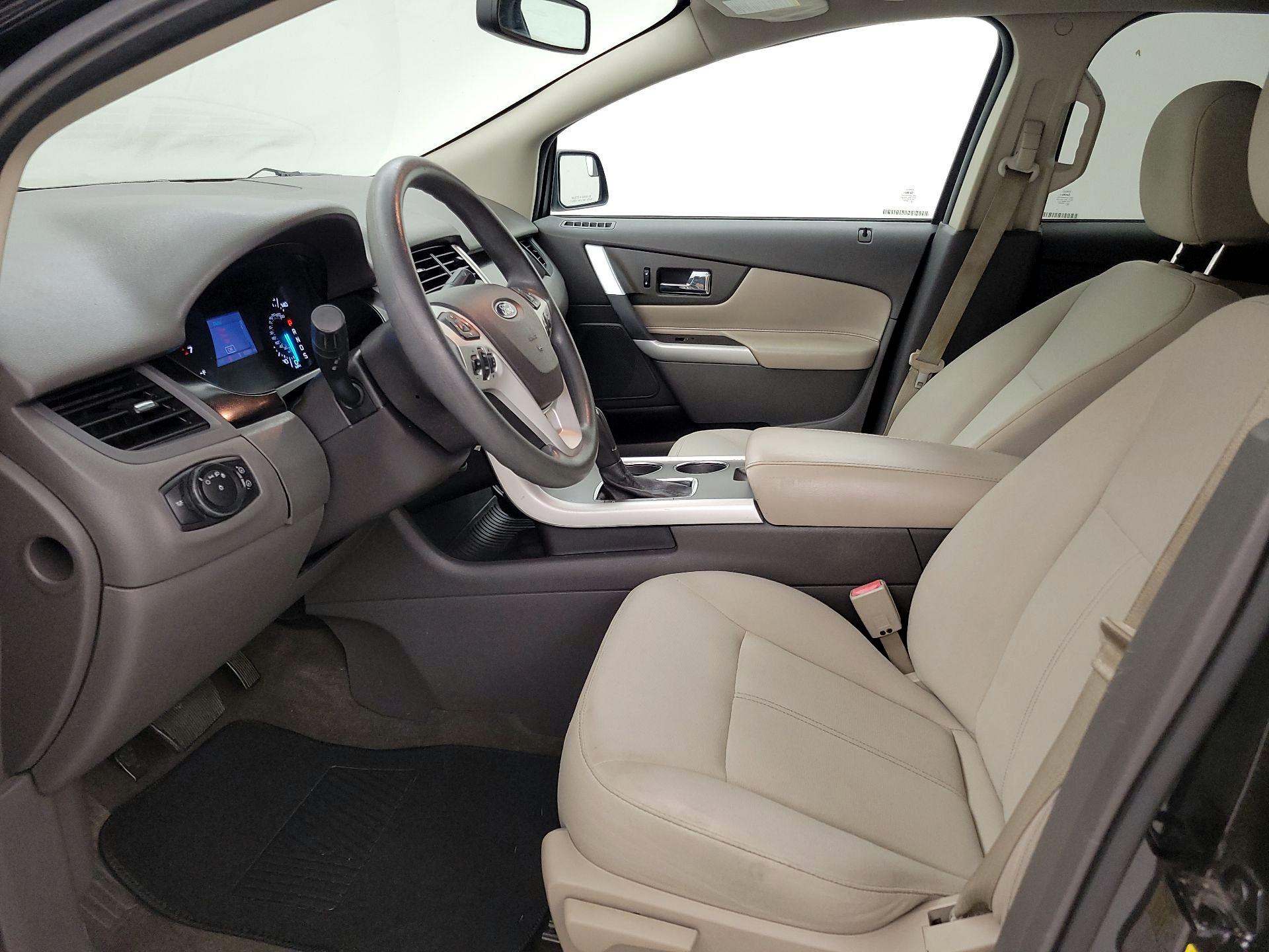 Thumbnail: 2013 Ford Edge - 11