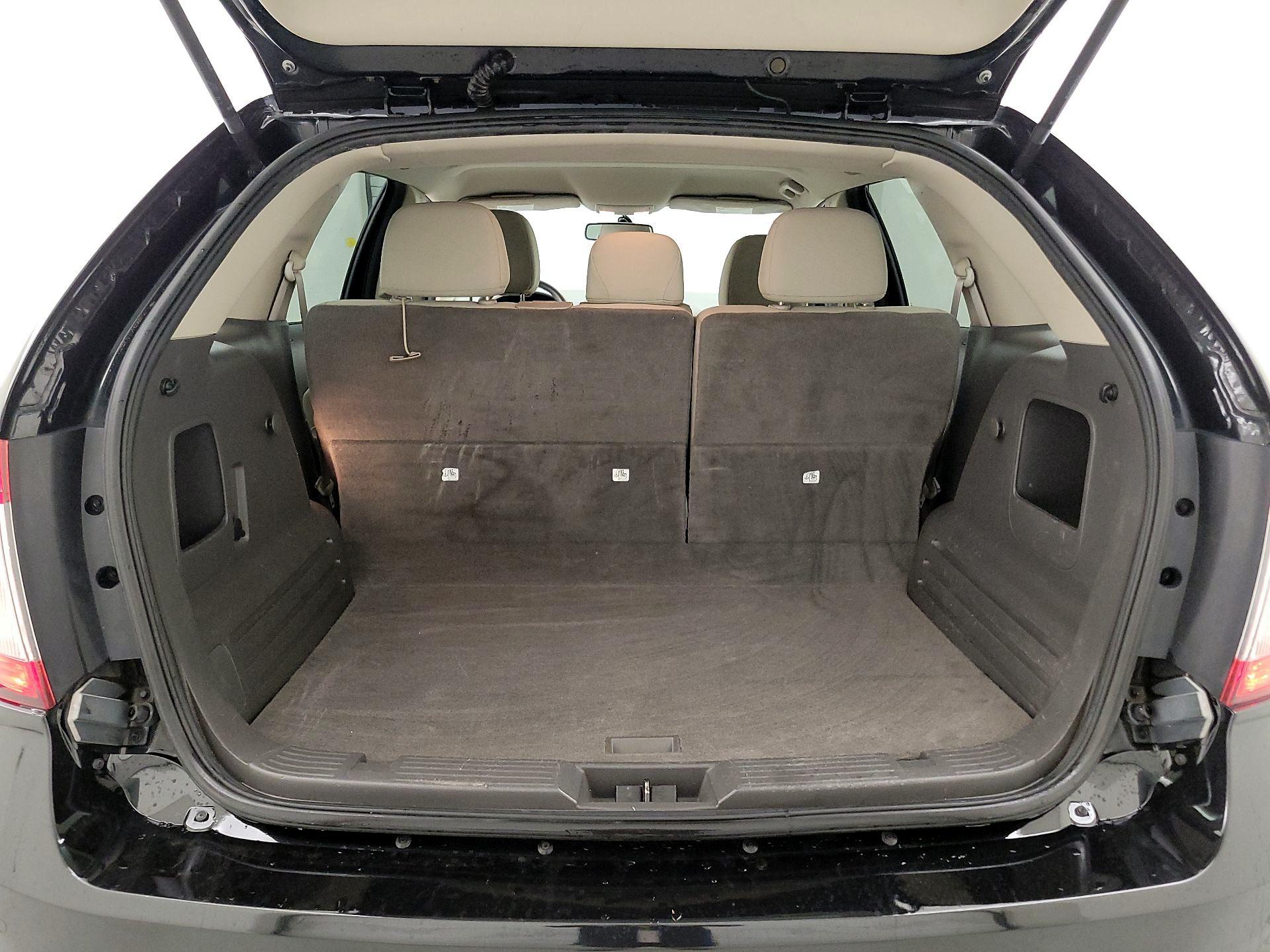 Thumbnail: 2013 Ford Edge - 19