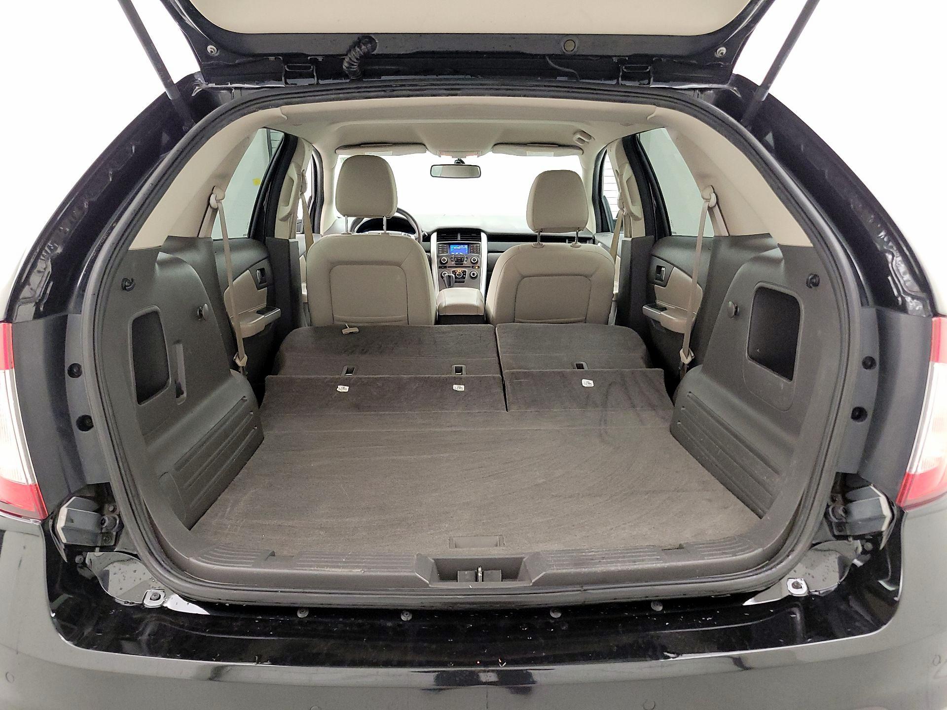 Thumbnail: 2013 Ford Edge - 20