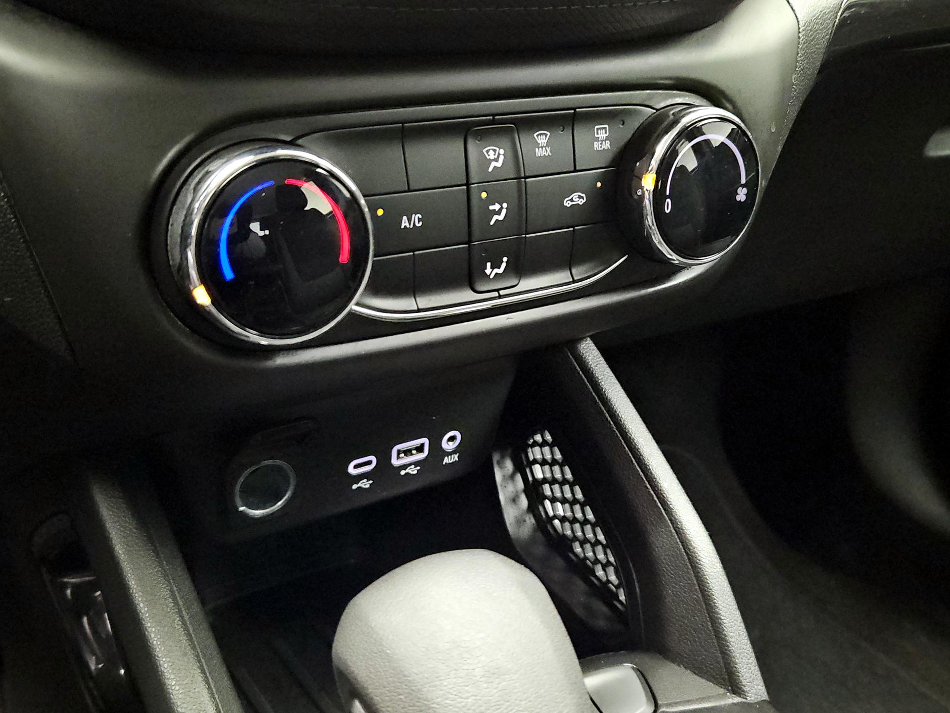 Thumbnail: 2023 Chevrolet TrailBlazer - 16