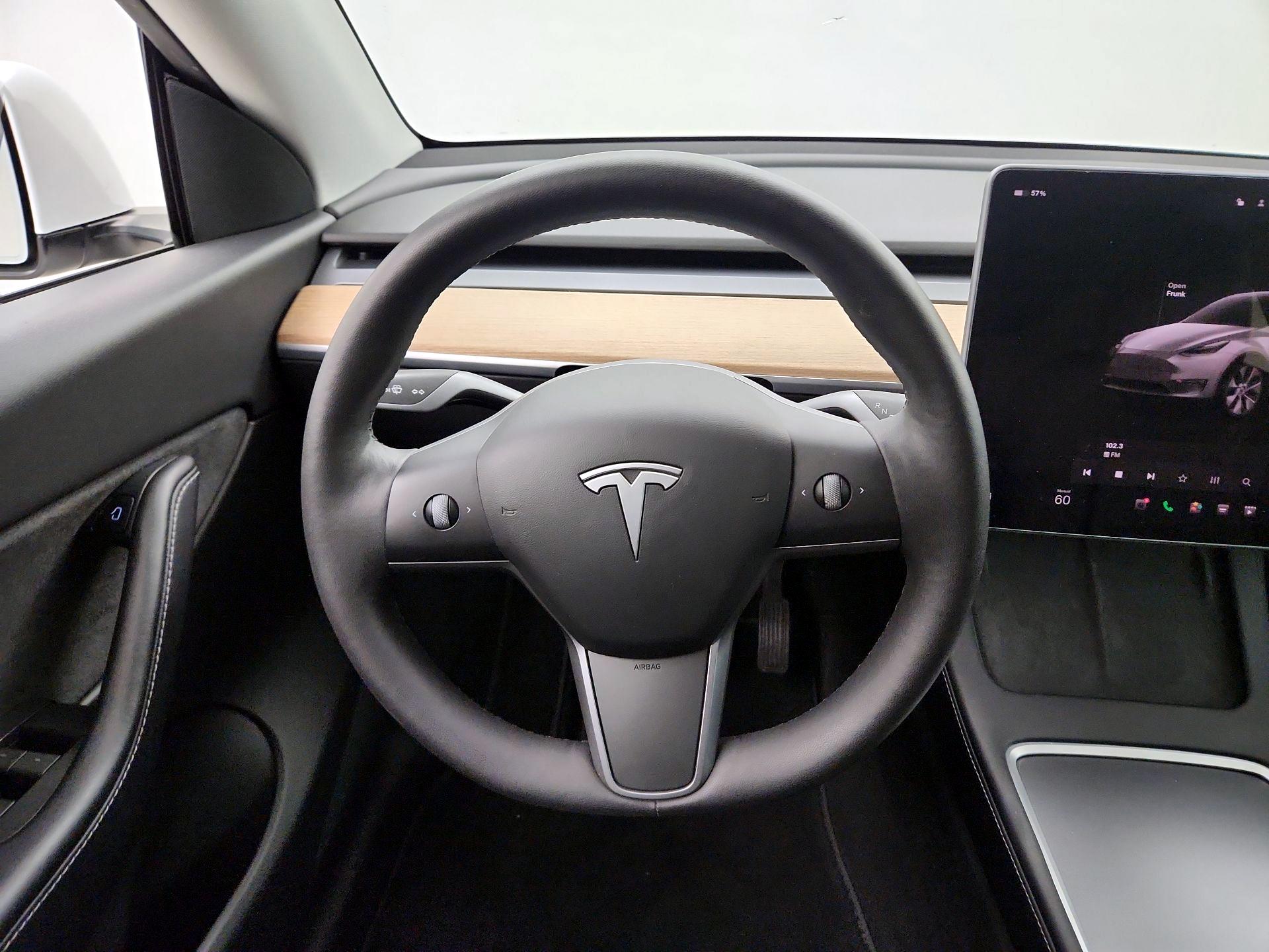 Thumbnail: 2022 Tesla Model Y - 10