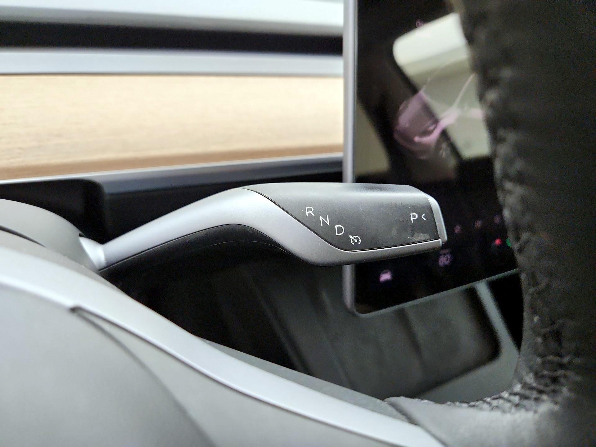 Thumbnail: 2022 Tesla Model Y - 15