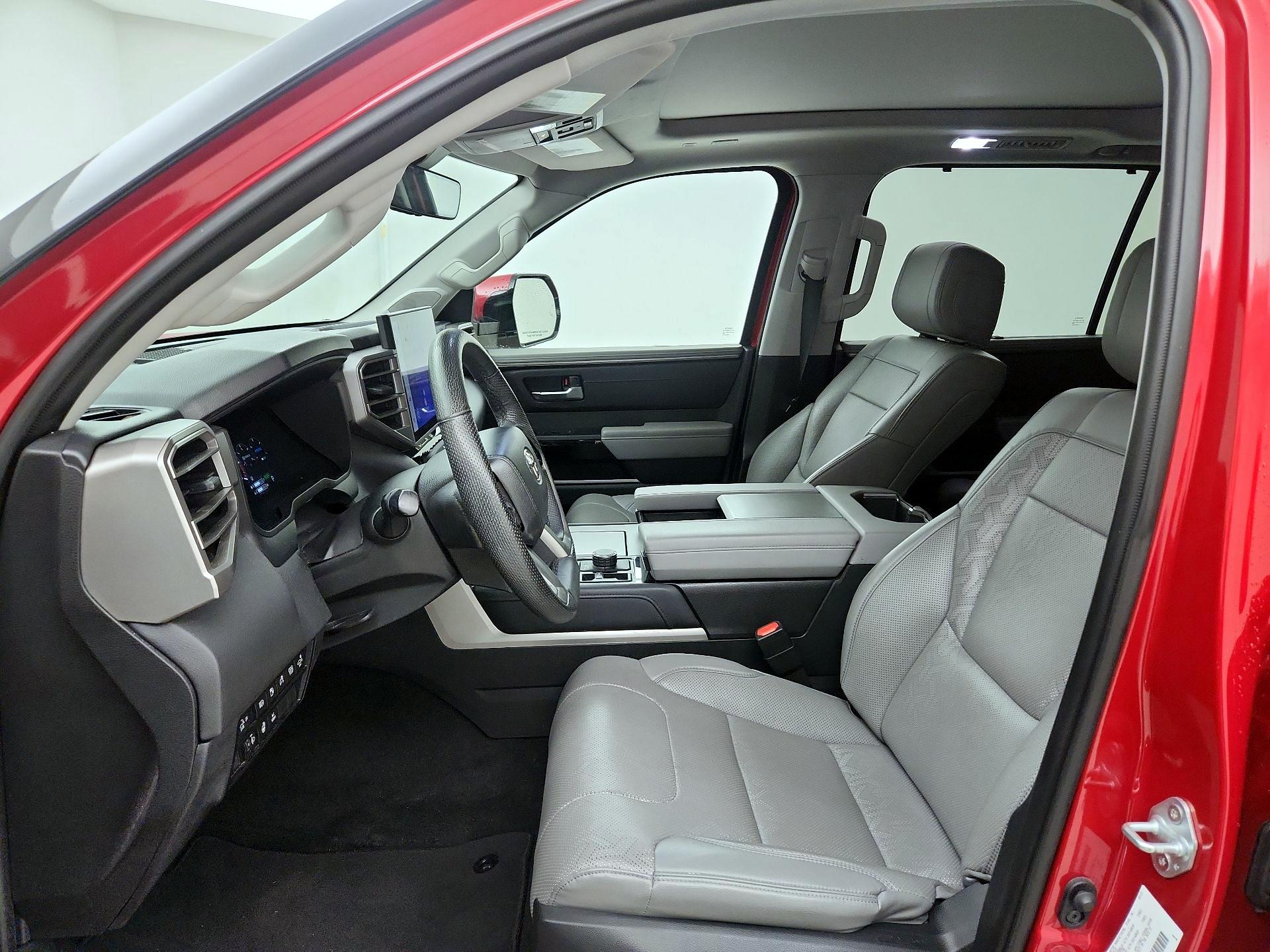 Thumbnail: 2023 Toyota Sequoia - 11